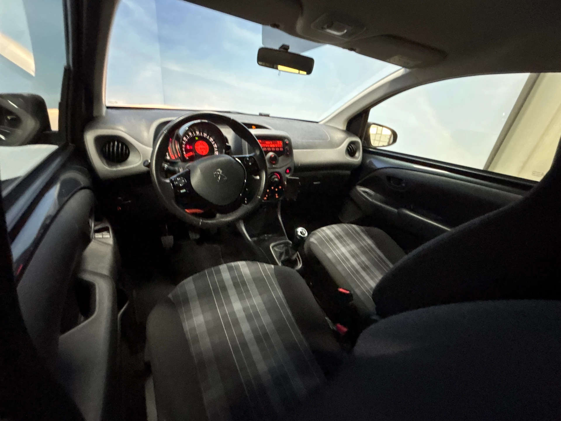 Hoofdafbeelding Peugeot 108