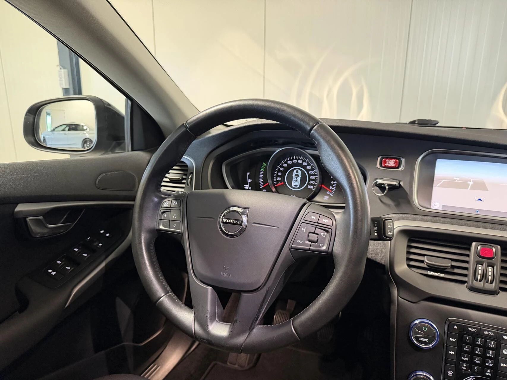 Hoofdafbeelding Volvo V40