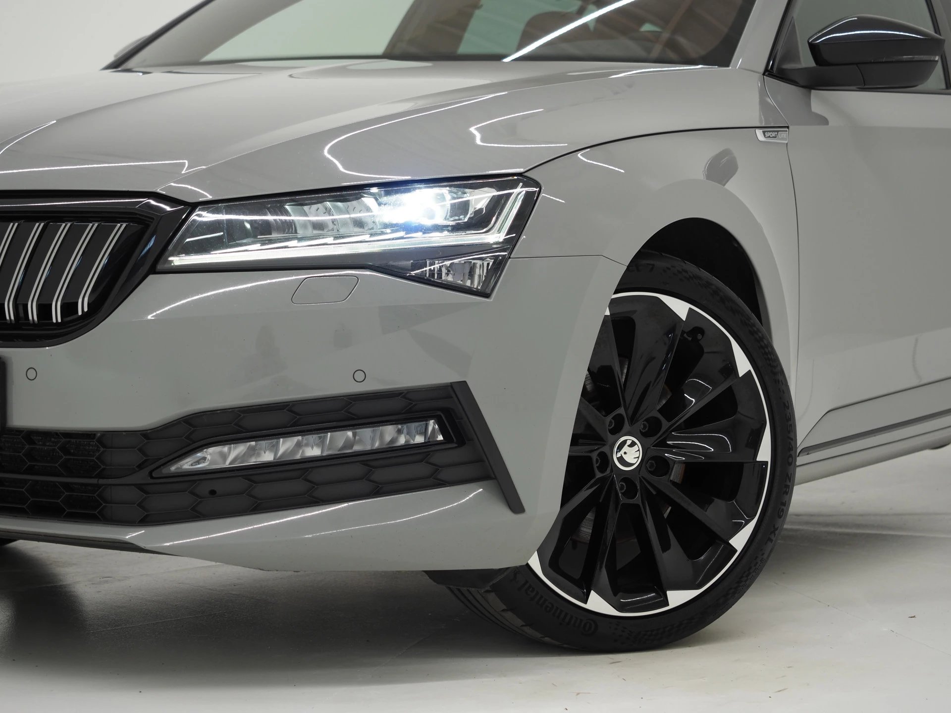 Hoofdafbeelding Škoda Superb