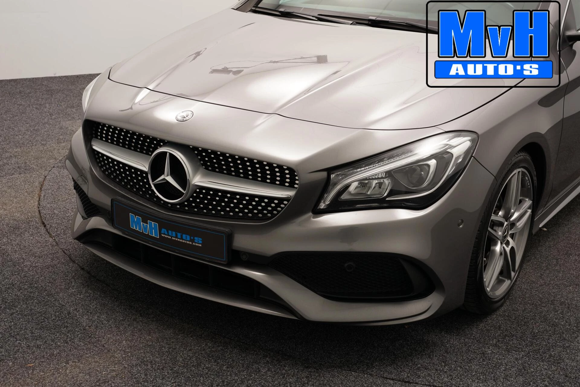 Hoofdafbeelding Mercedes-Benz CLA