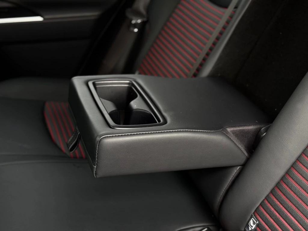 Hoofdafbeelding Suzuki Across