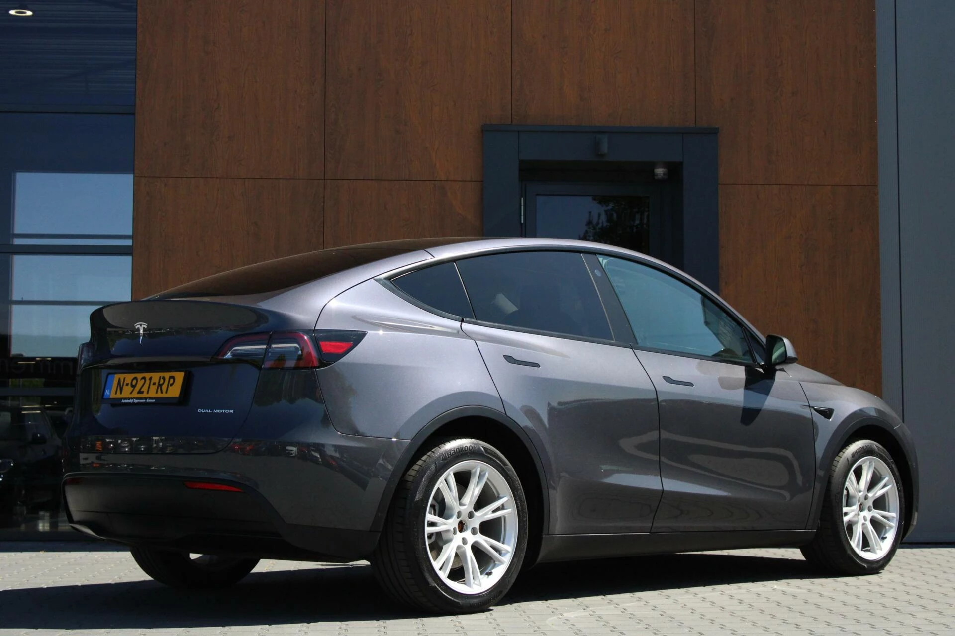 Hoofdafbeelding Tesla Model Y