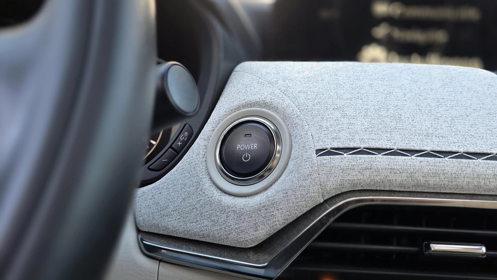 Hoofdafbeelding Mazda CX-60