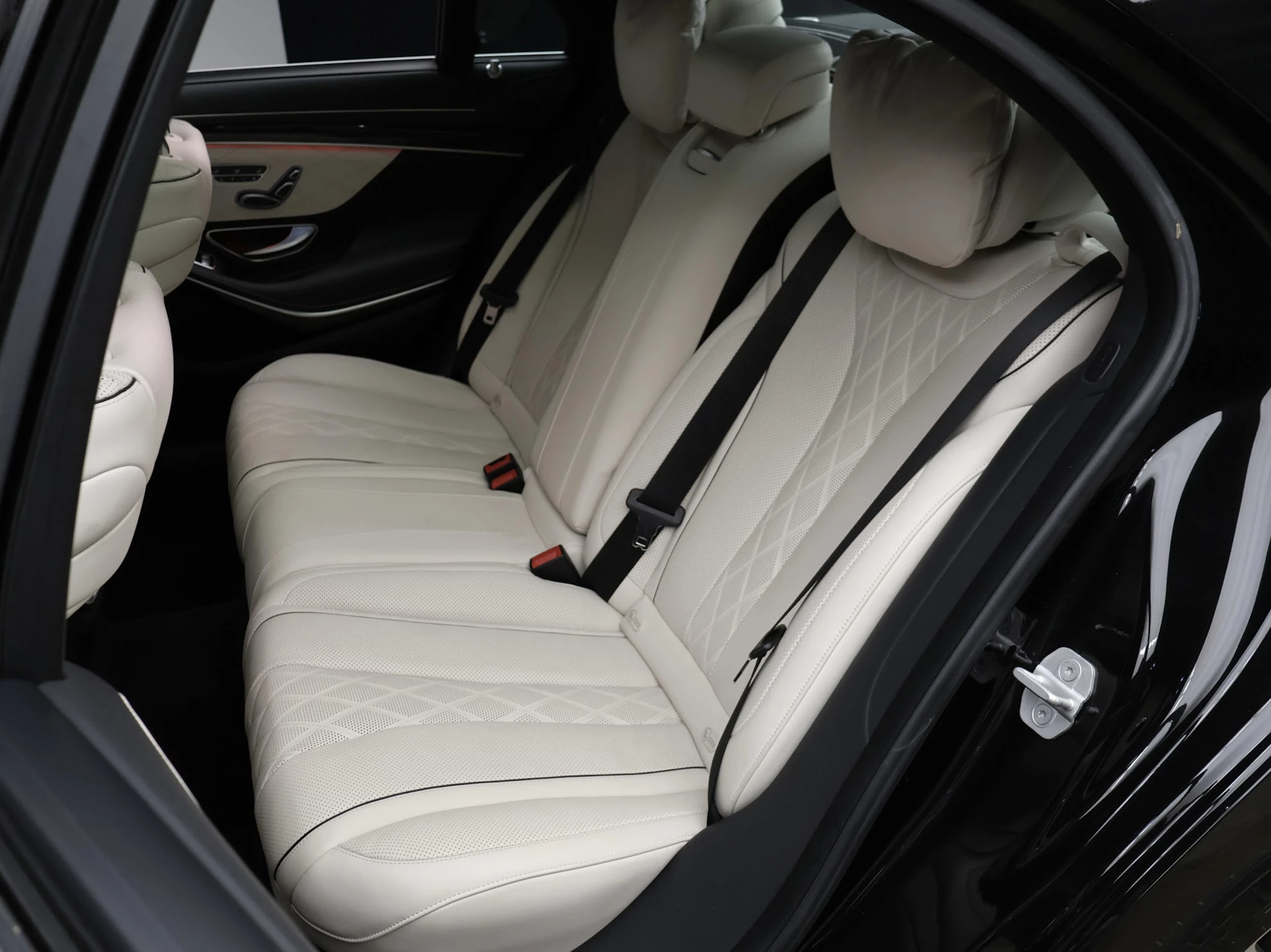 Hoofdafbeelding Mercedes-Benz S-Klasse