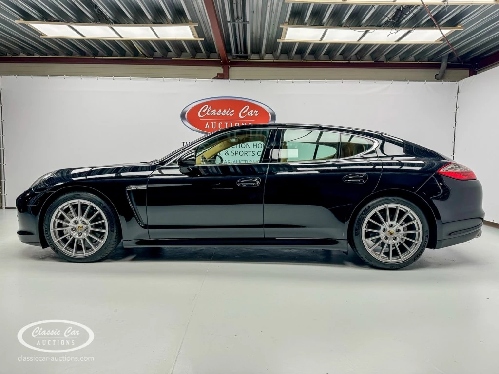 Hoofdafbeelding Porsche Panamera