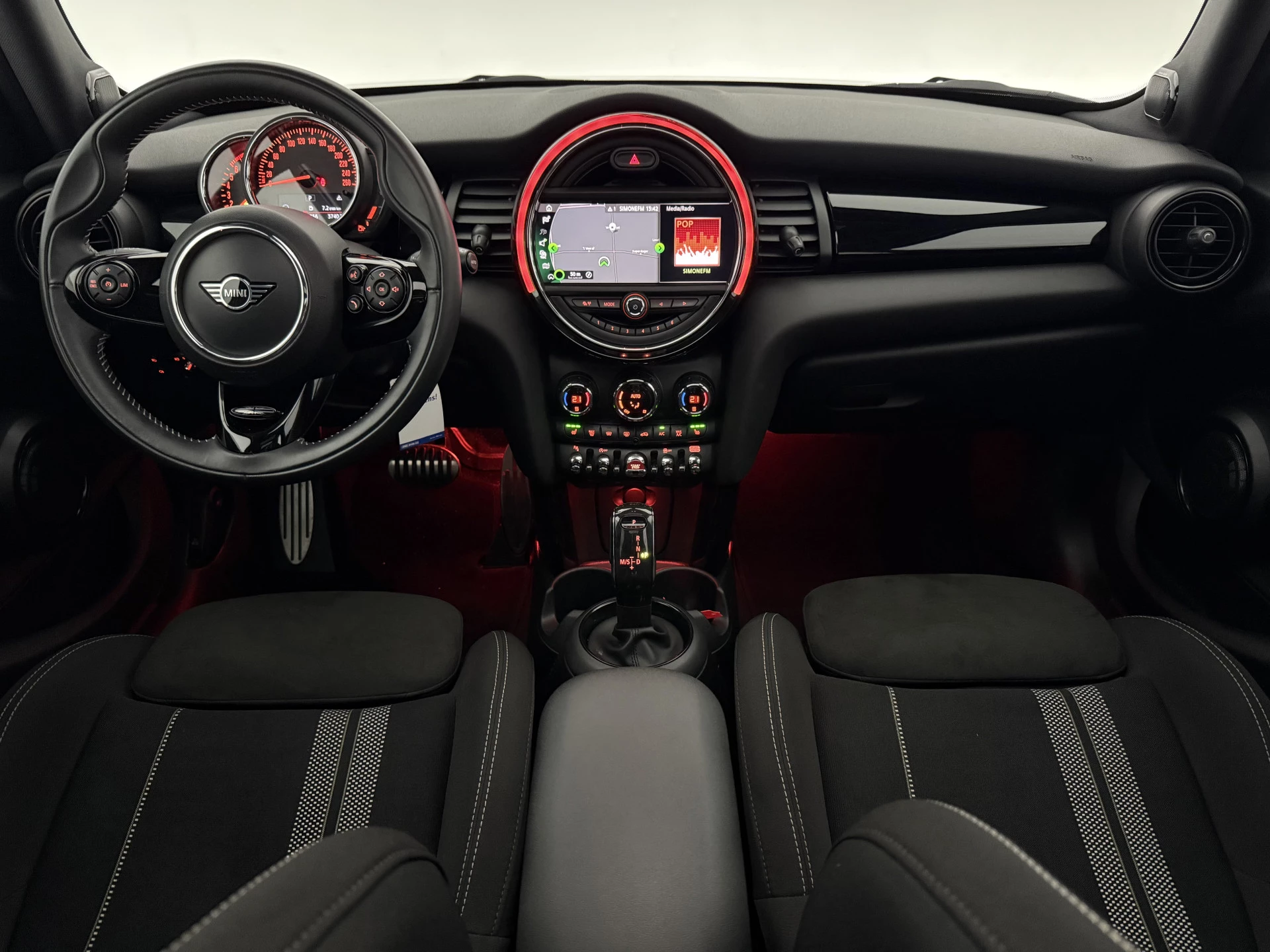 Hoofdafbeelding MINI Cooper