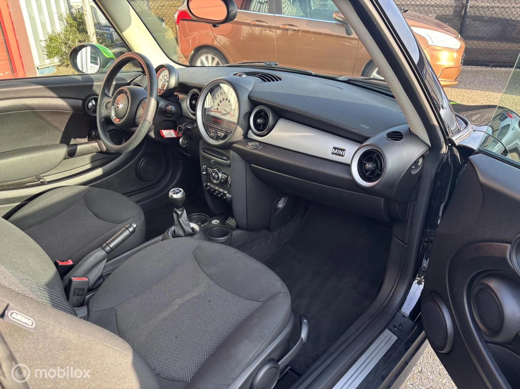 Hoofdafbeelding MINI One