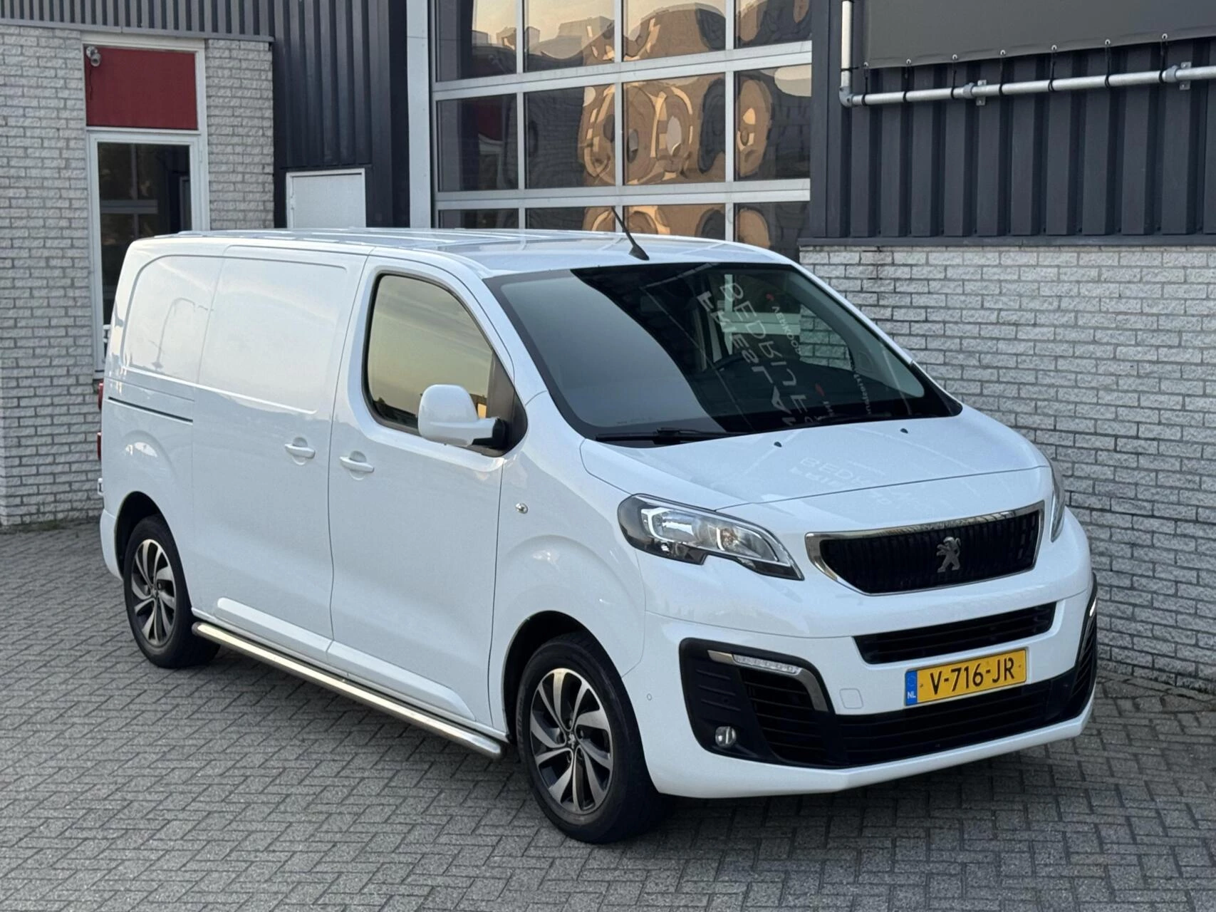 Hoofdafbeelding Peugeot Expert