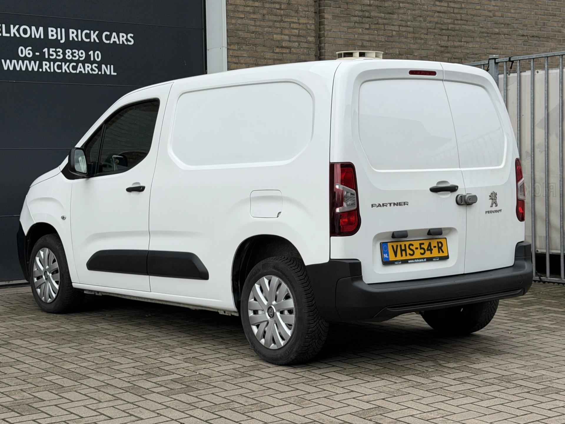 Hoofdafbeelding Peugeot Partner