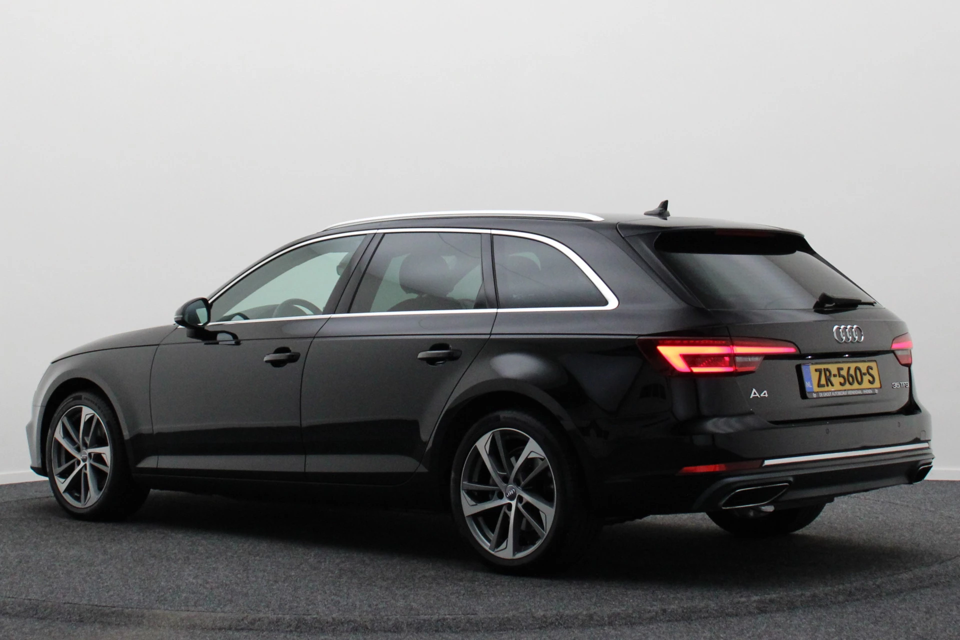 Hoofdafbeelding Audi A4