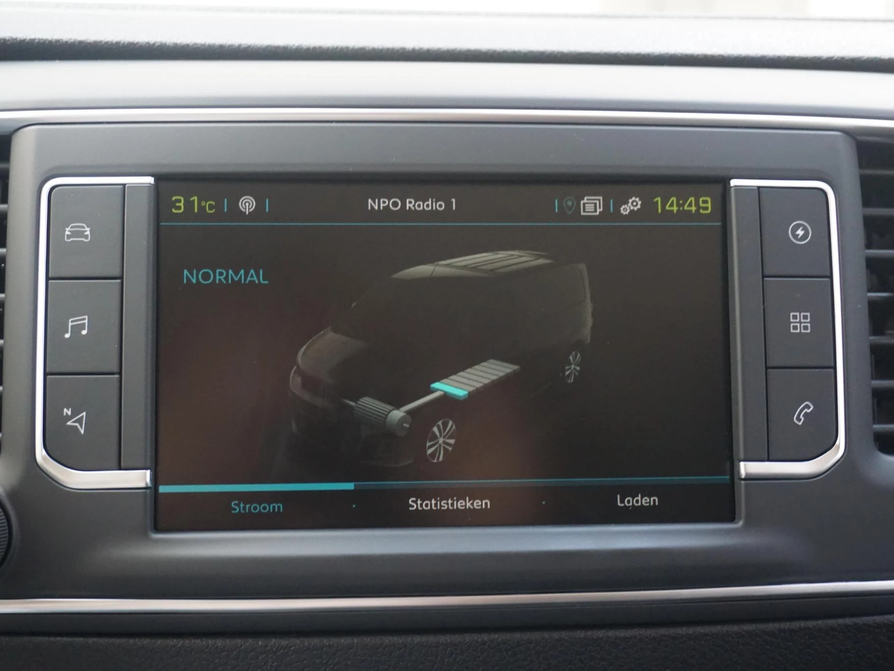 Hoofdafbeelding Peugeot e-Expert