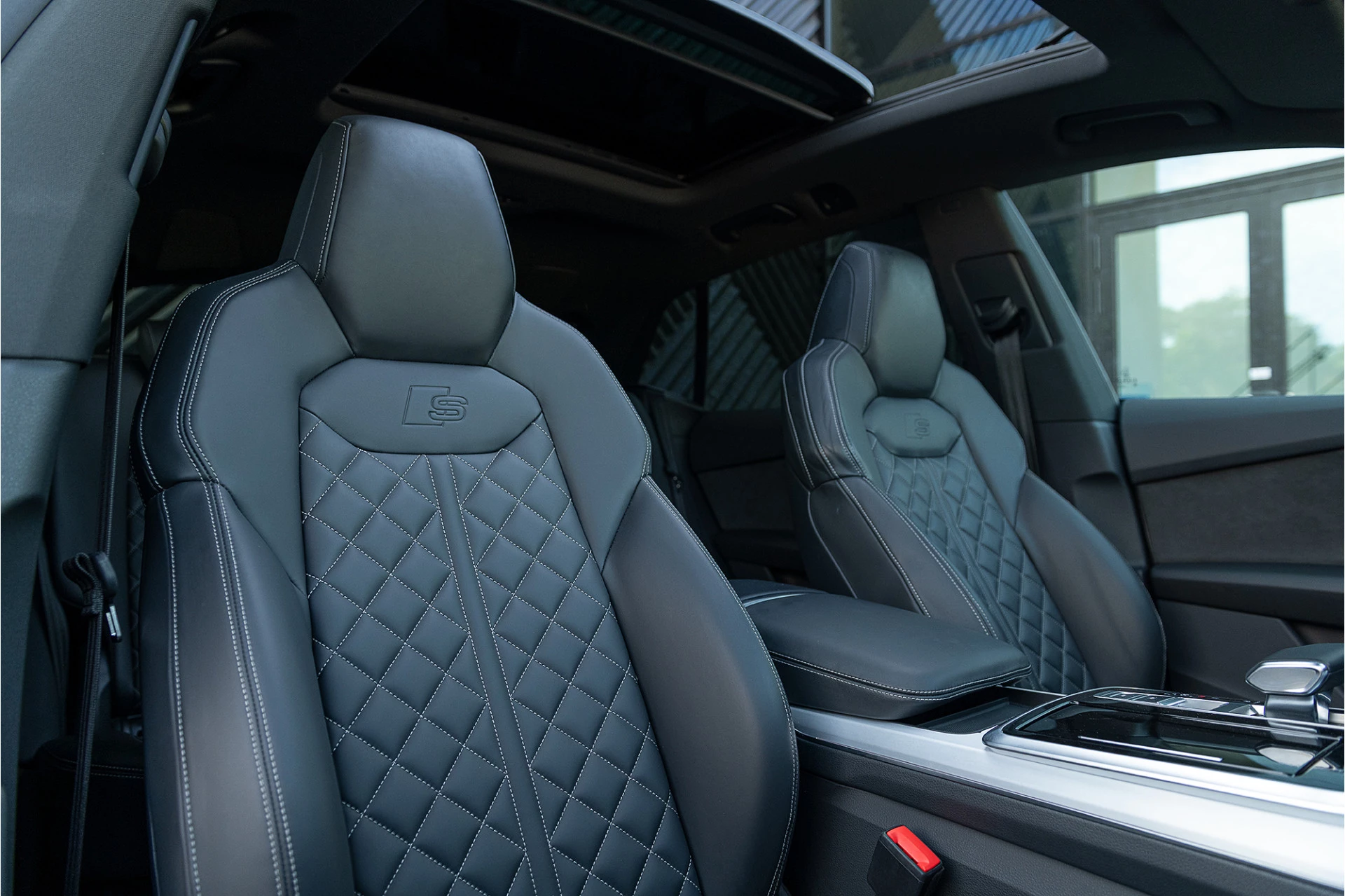 Hoofdafbeelding Audi Q8