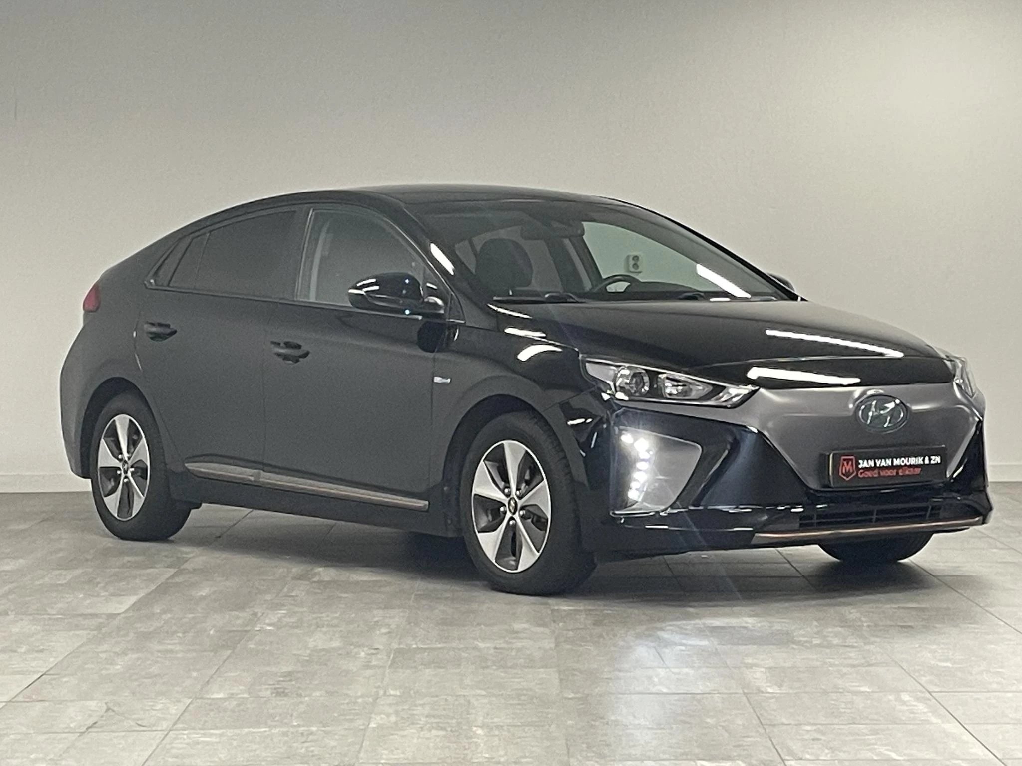 Hoofdafbeelding Hyundai IONIQ