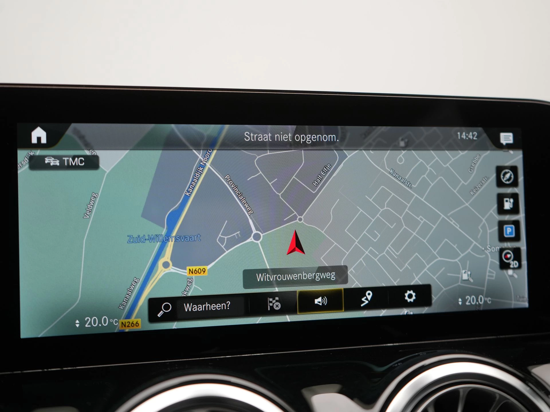 Hoofdafbeelding Mercedes-Benz EQA