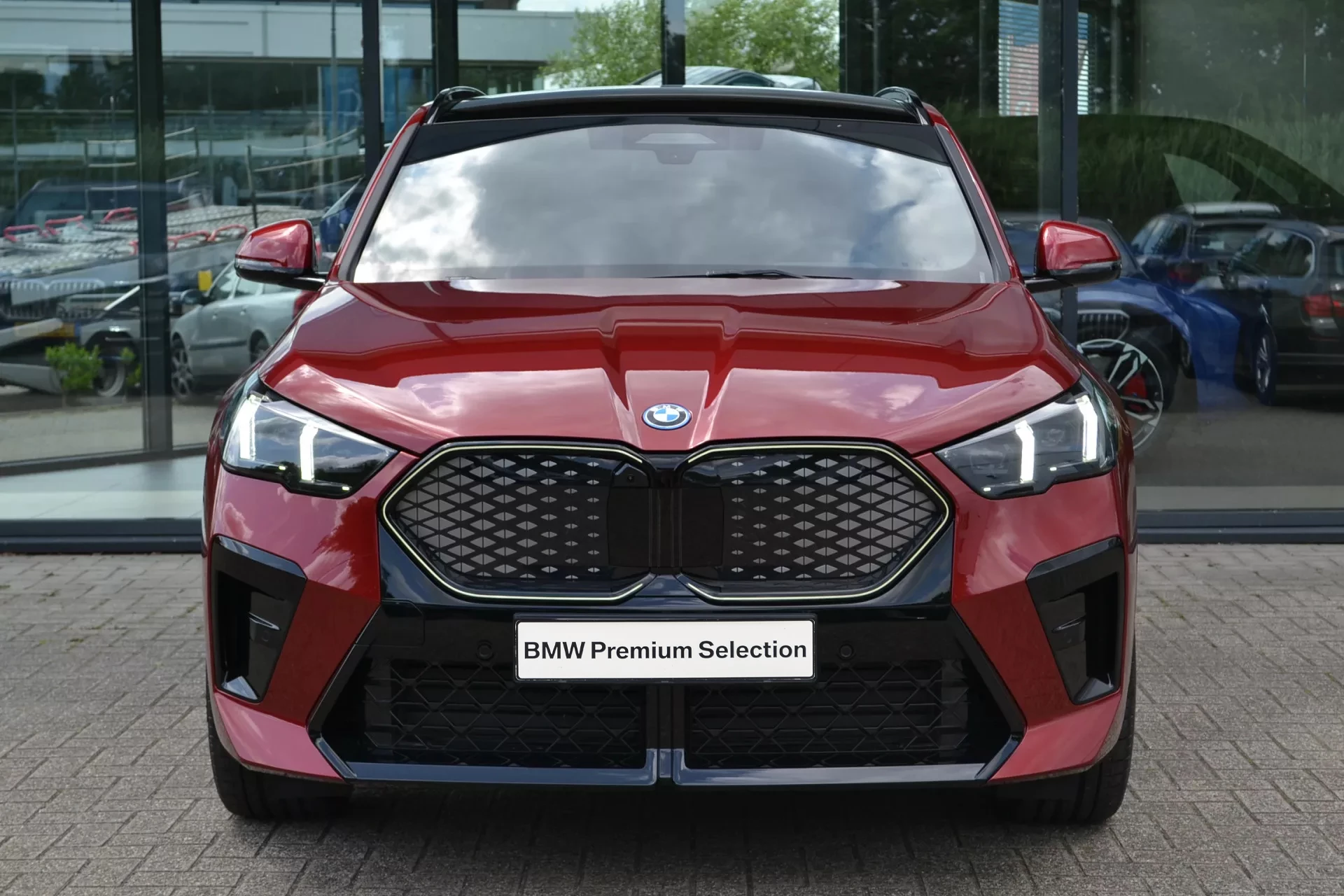 Hoofdafbeelding BMW iX2