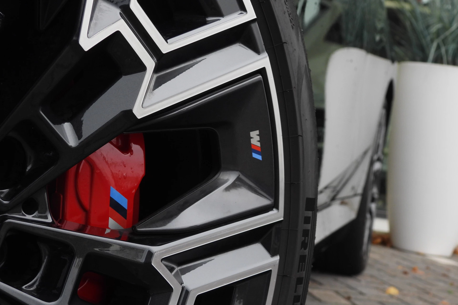 Hoofdafbeelding BMW i5