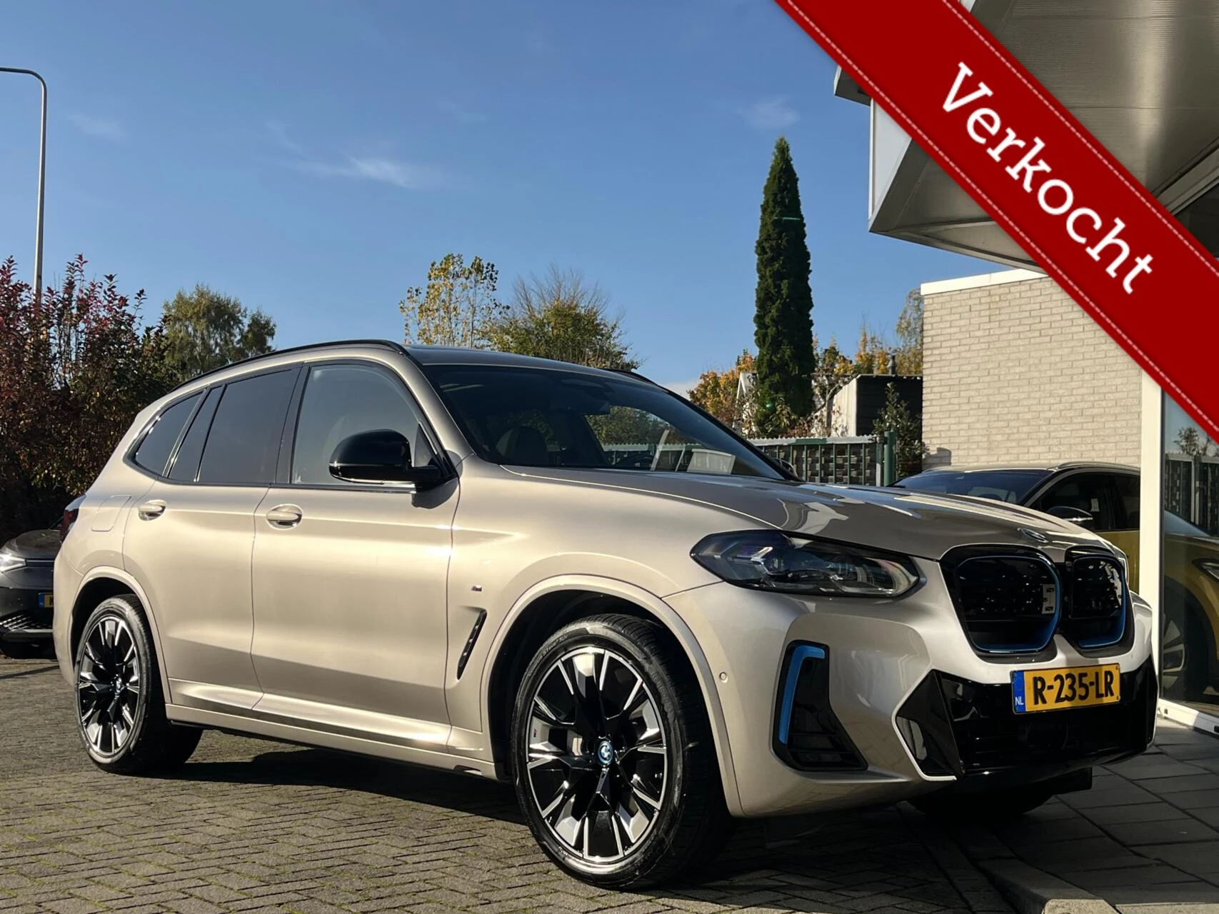 Hoofdafbeelding BMW iX3