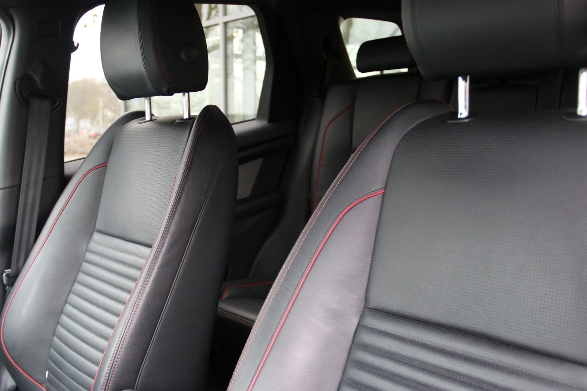 Hoofdafbeelding Land Rover Discovery Sport