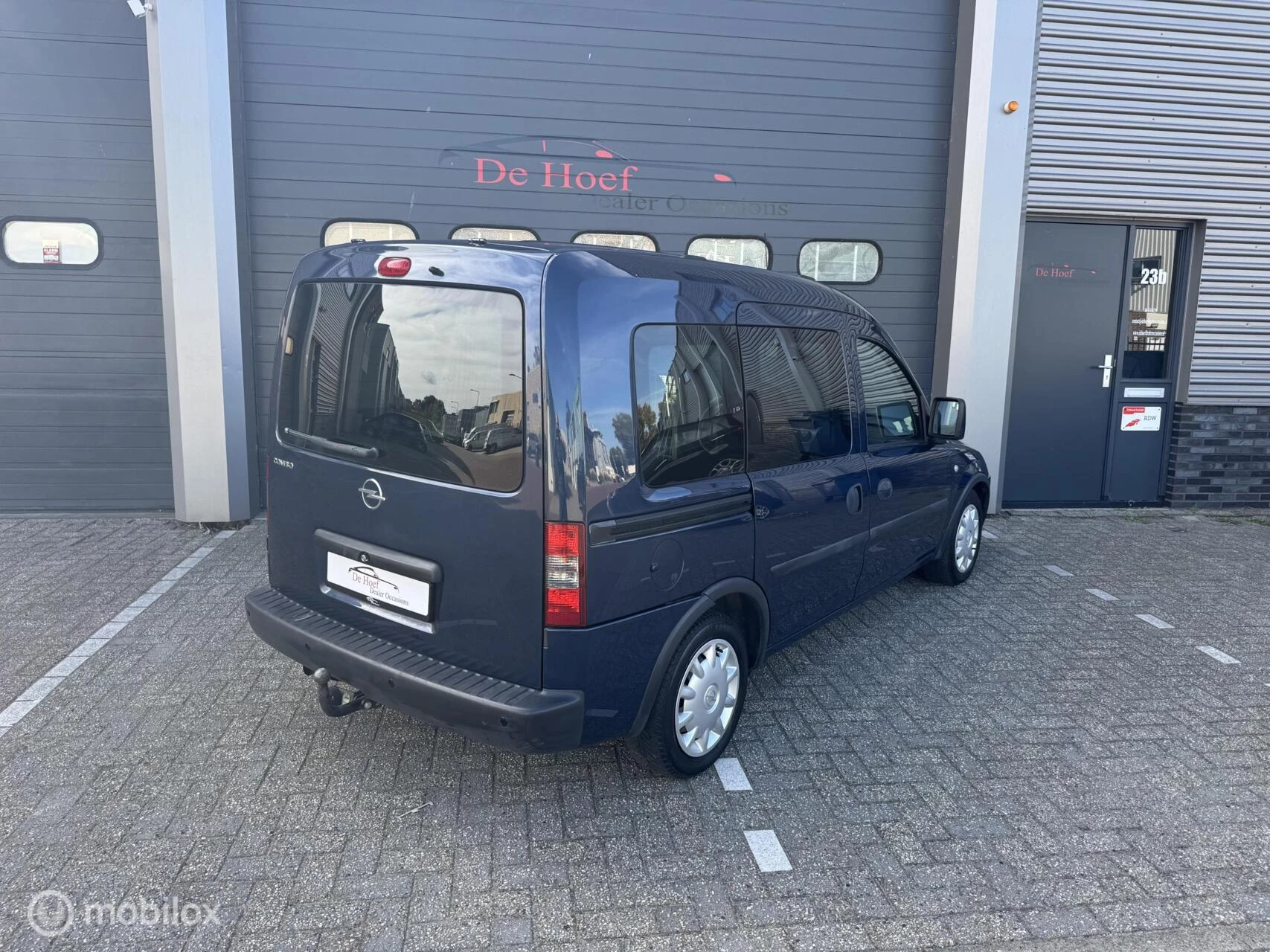 Hoofdafbeelding Opel Tour