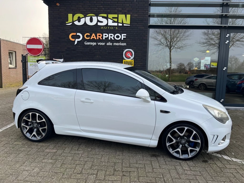 Hoofdafbeelding Opel Corsa