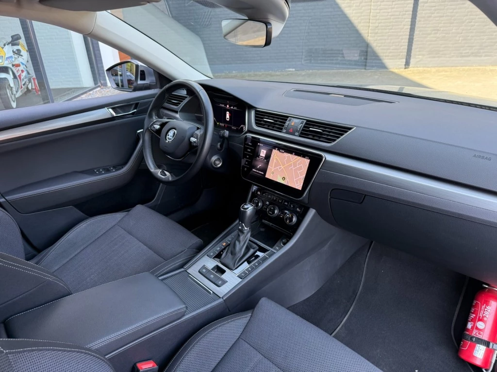 Hoofdafbeelding Škoda Superb