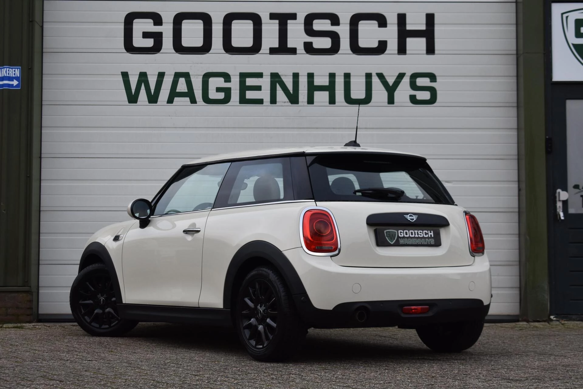 Hoofdafbeelding MINI One