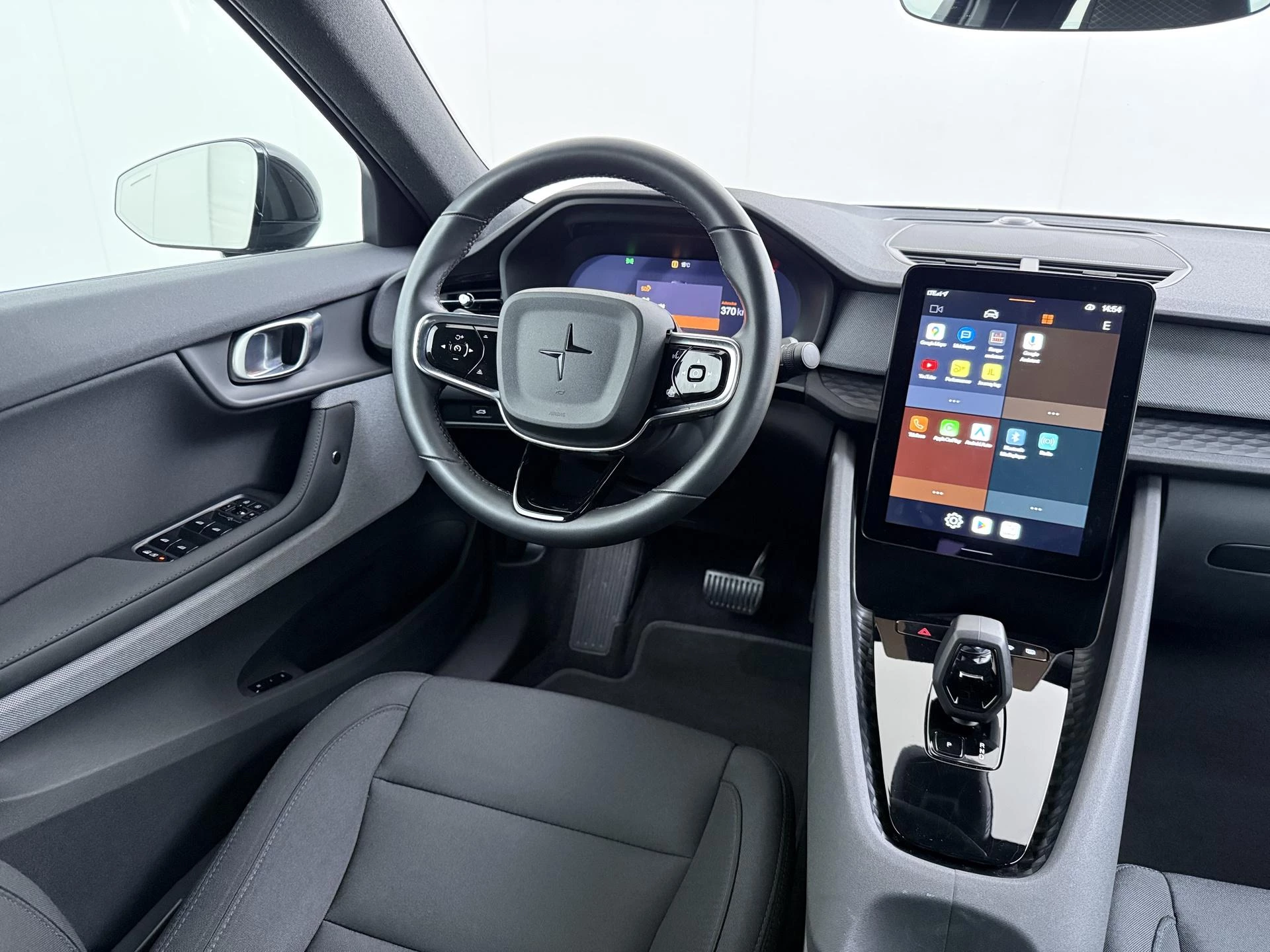 Hoofdafbeelding Polestar 2