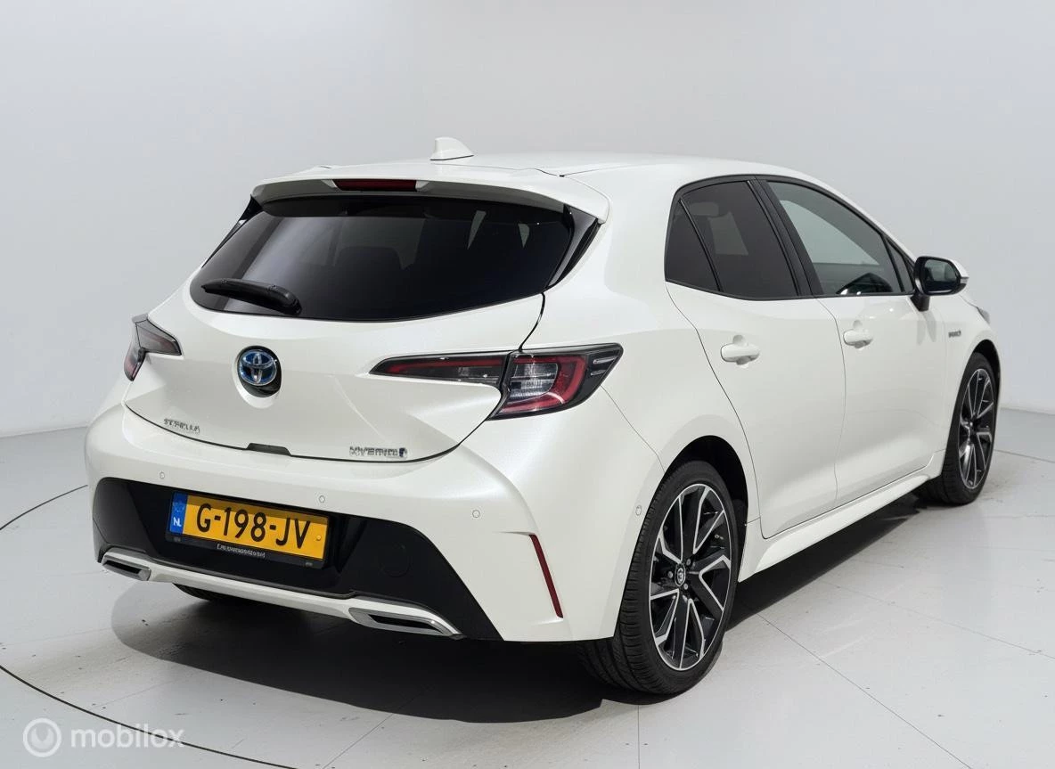 Hoofdafbeelding Toyota Corolla