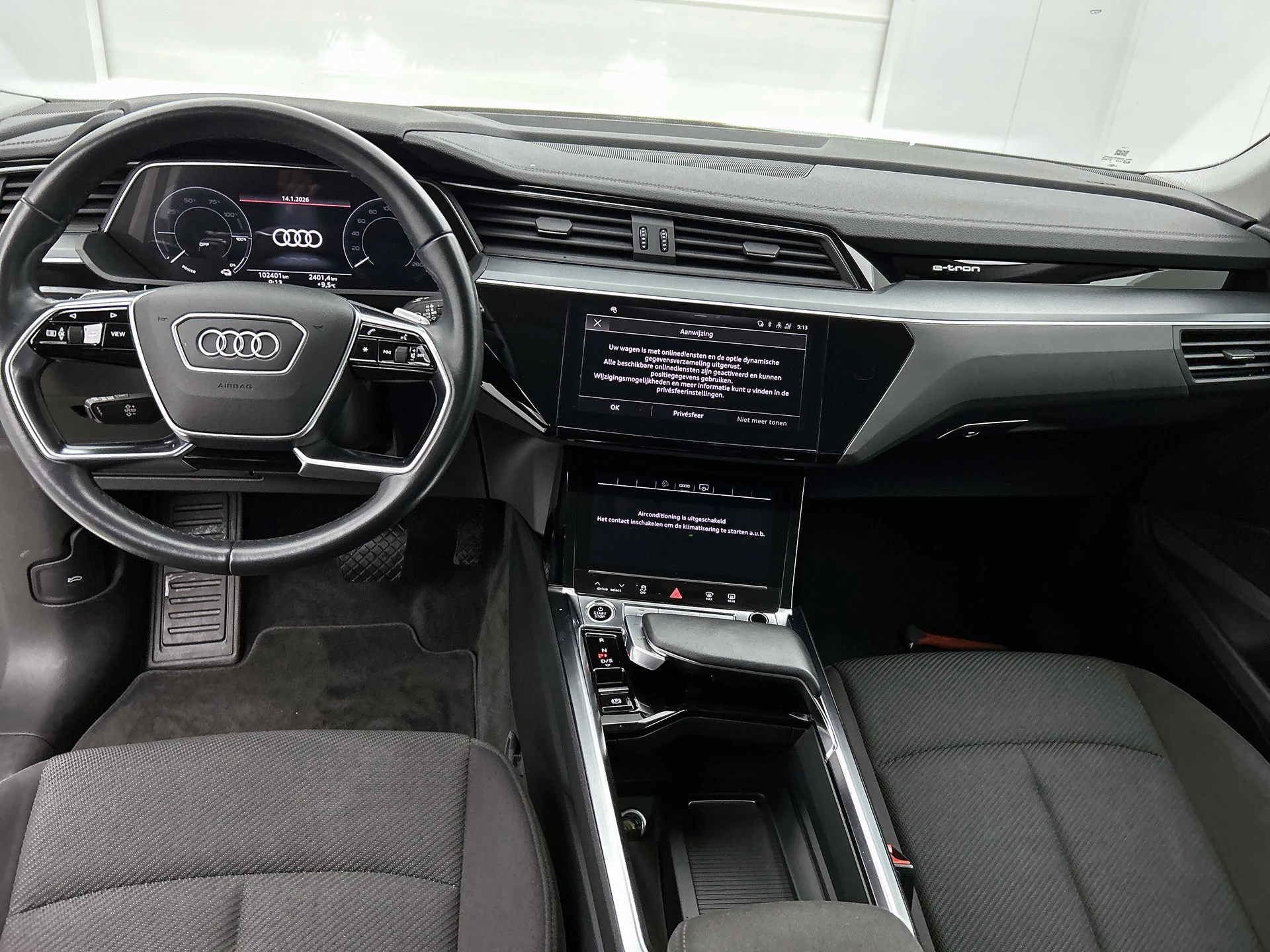 Hoofdafbeelding Audi e-tron