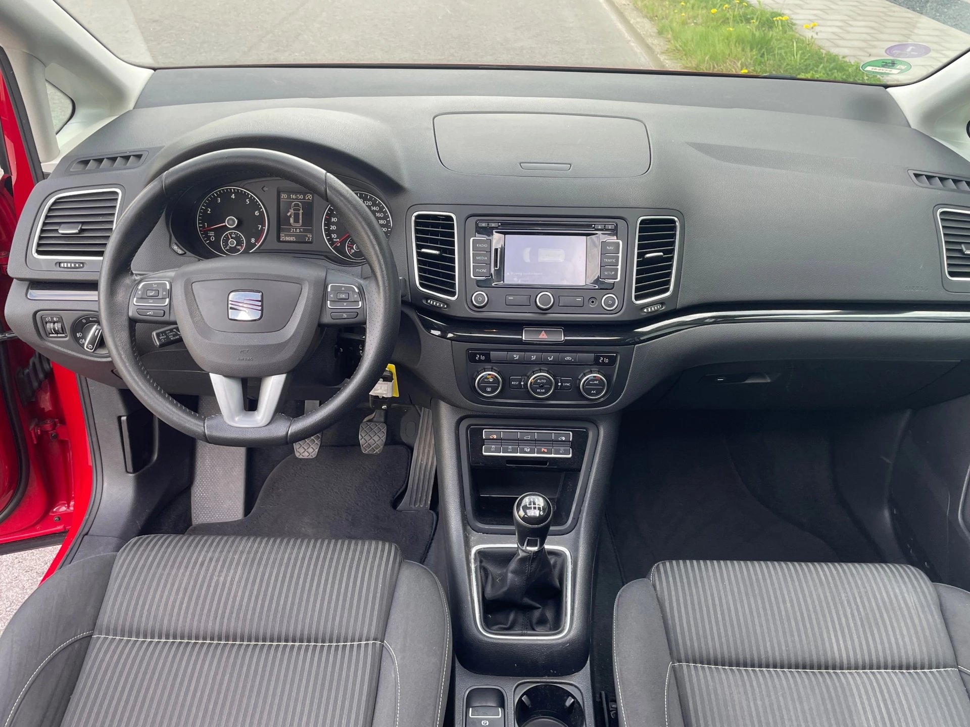 Hoofdafbeelding SEAT Alhambra