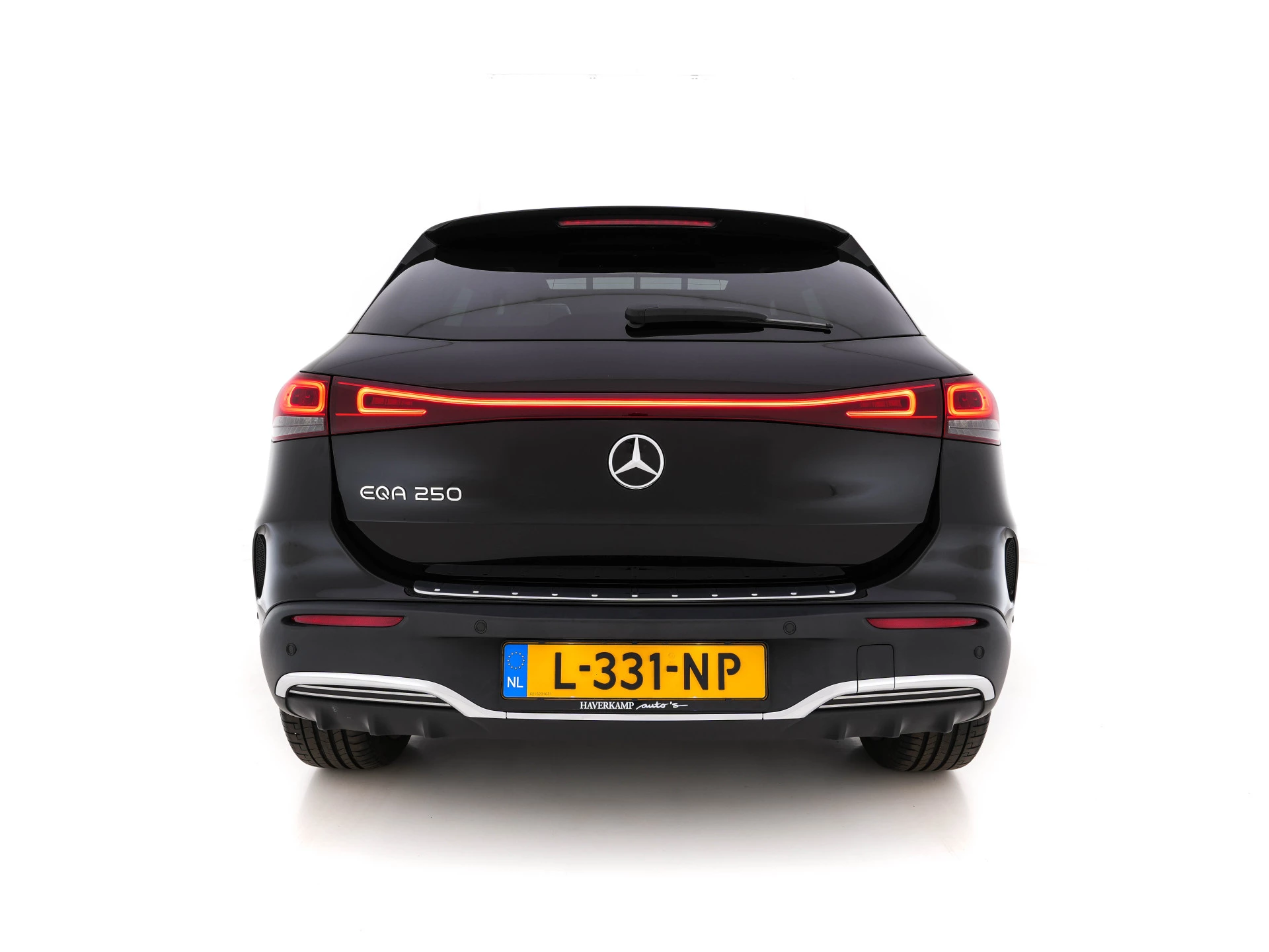 Hoofdafbeelding Mercedes-Benz EQA