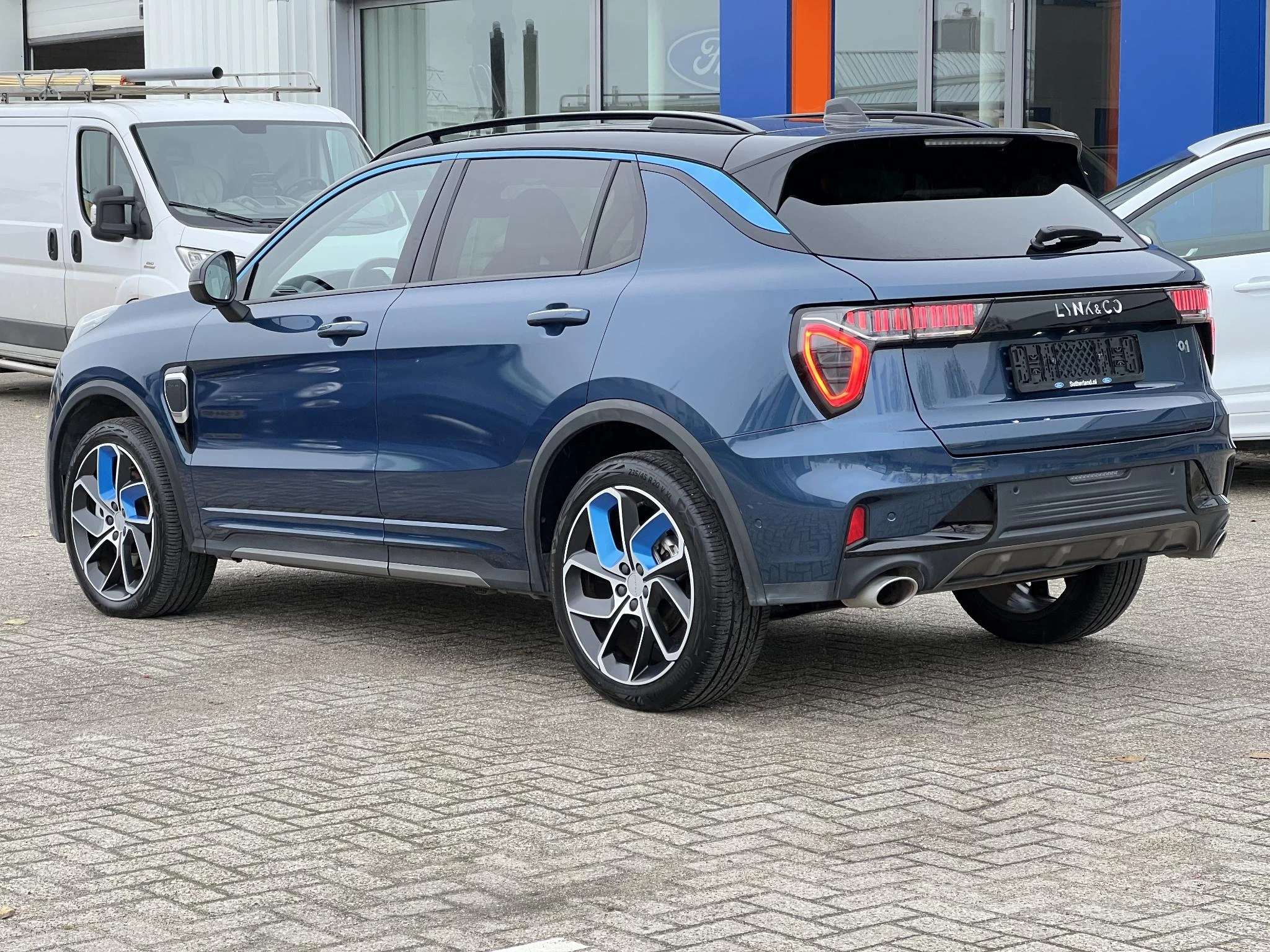 Hoofdafbeelding Lynk & Co 01