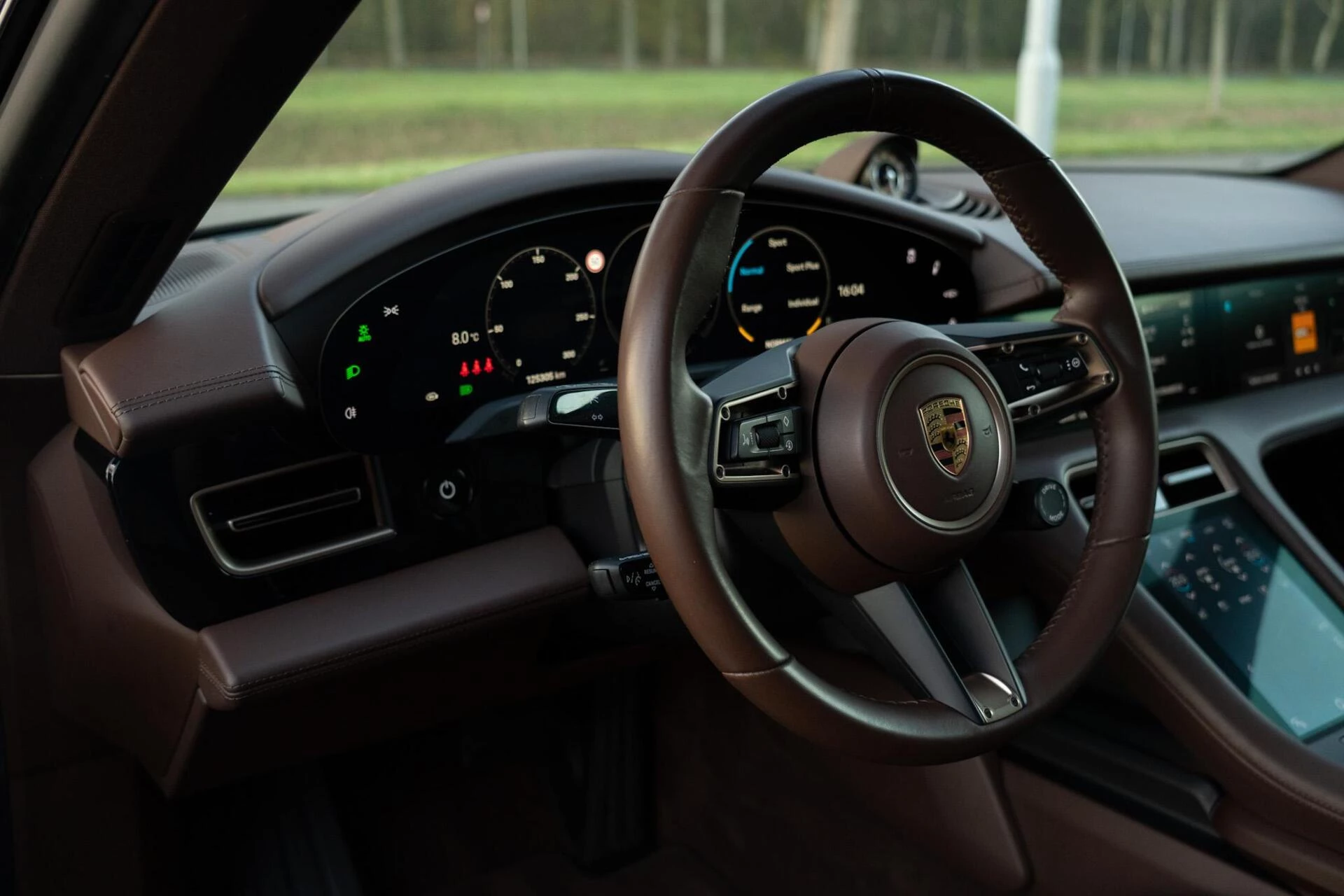 Hoofdafbeelding Porsche Taycan