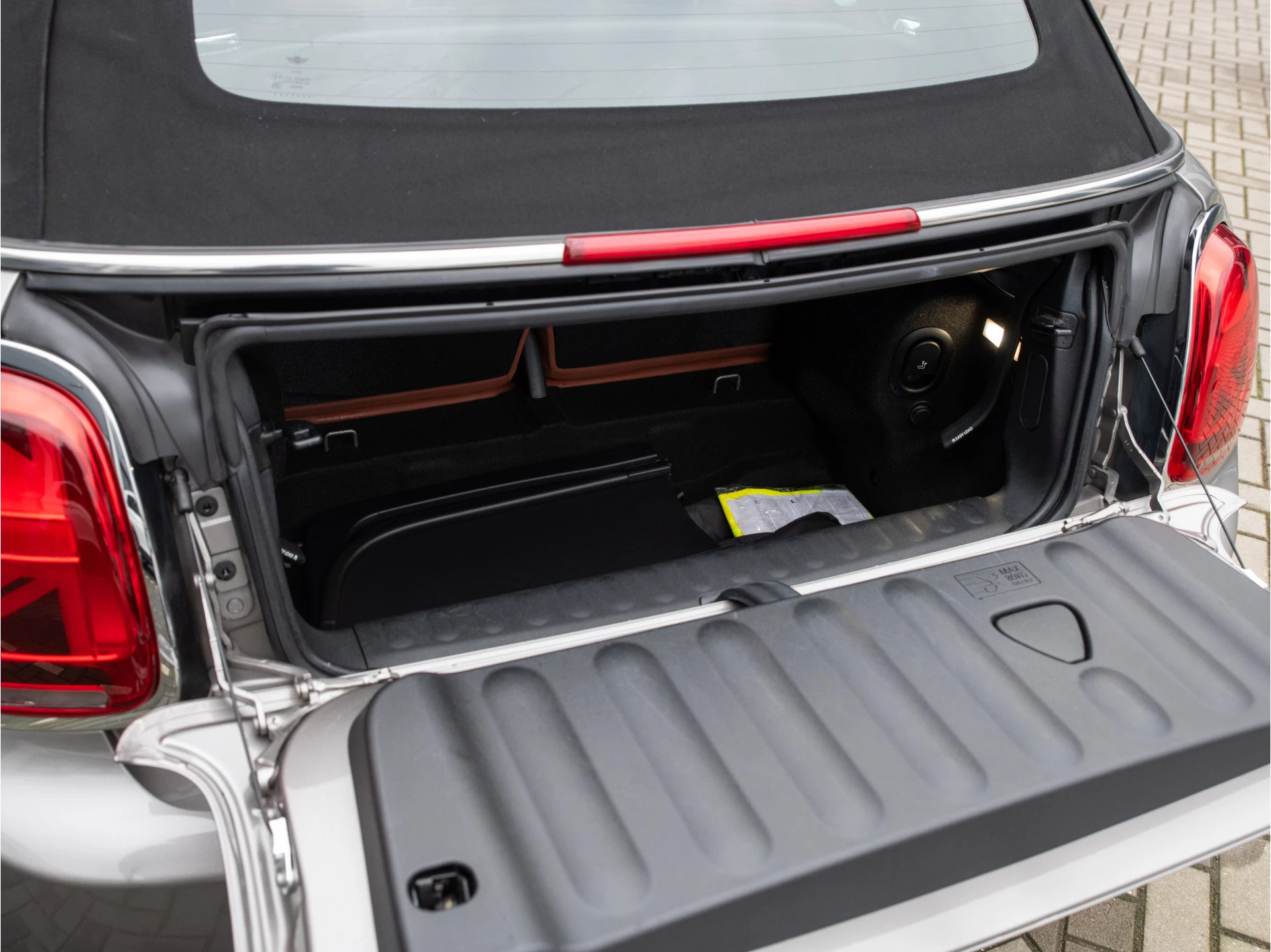 Hoofdafbeelding MINI Cooper Cabrio