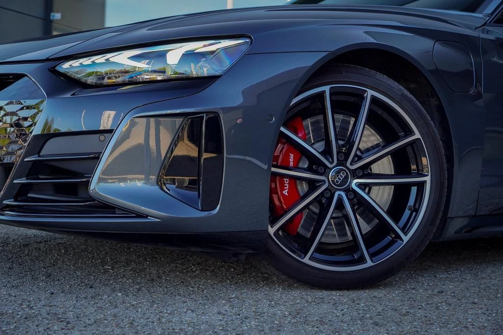 Hoofdafbeelding Audi e-tron GT