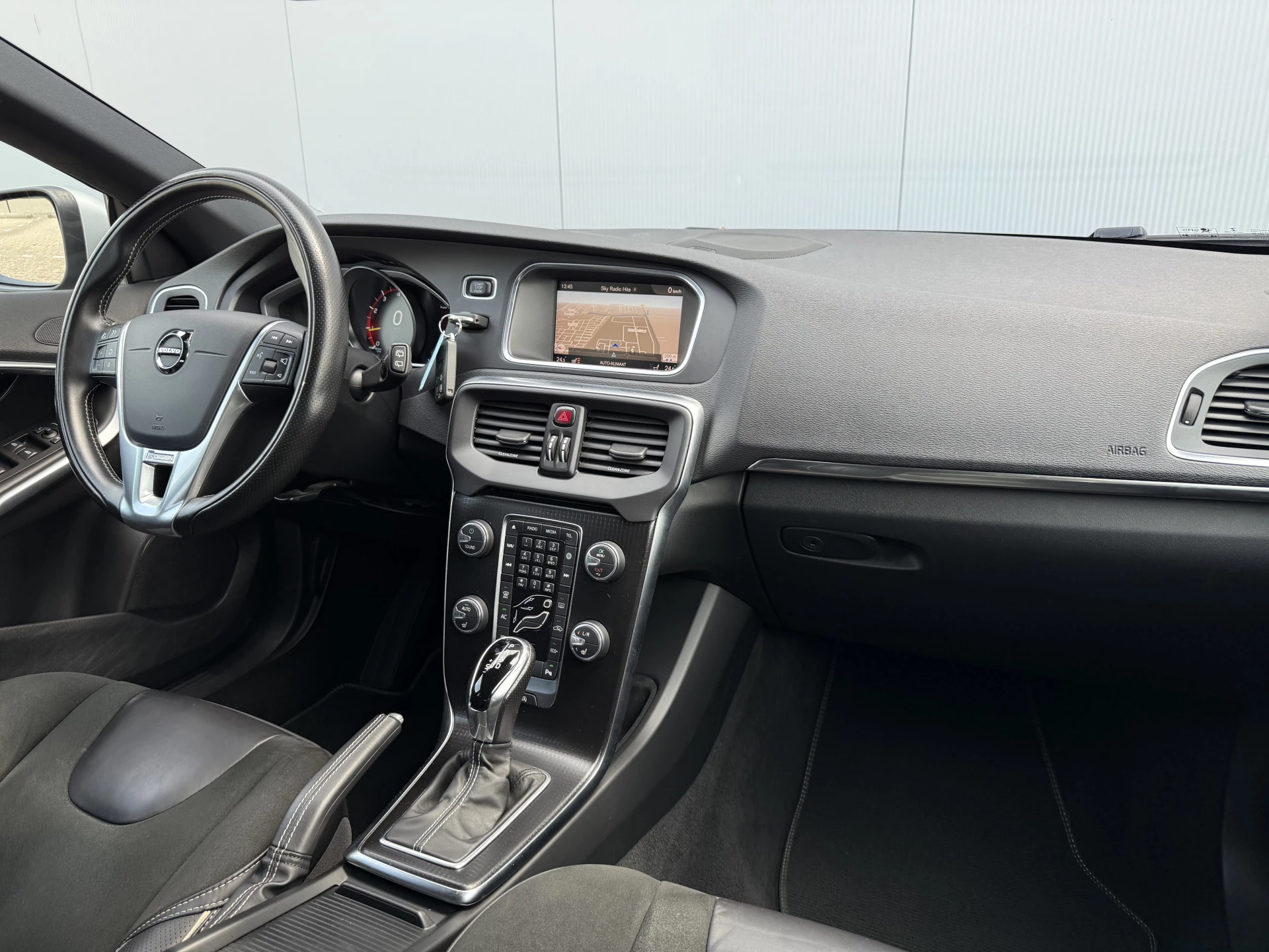 Hoofdafbeelding Volvo V40
