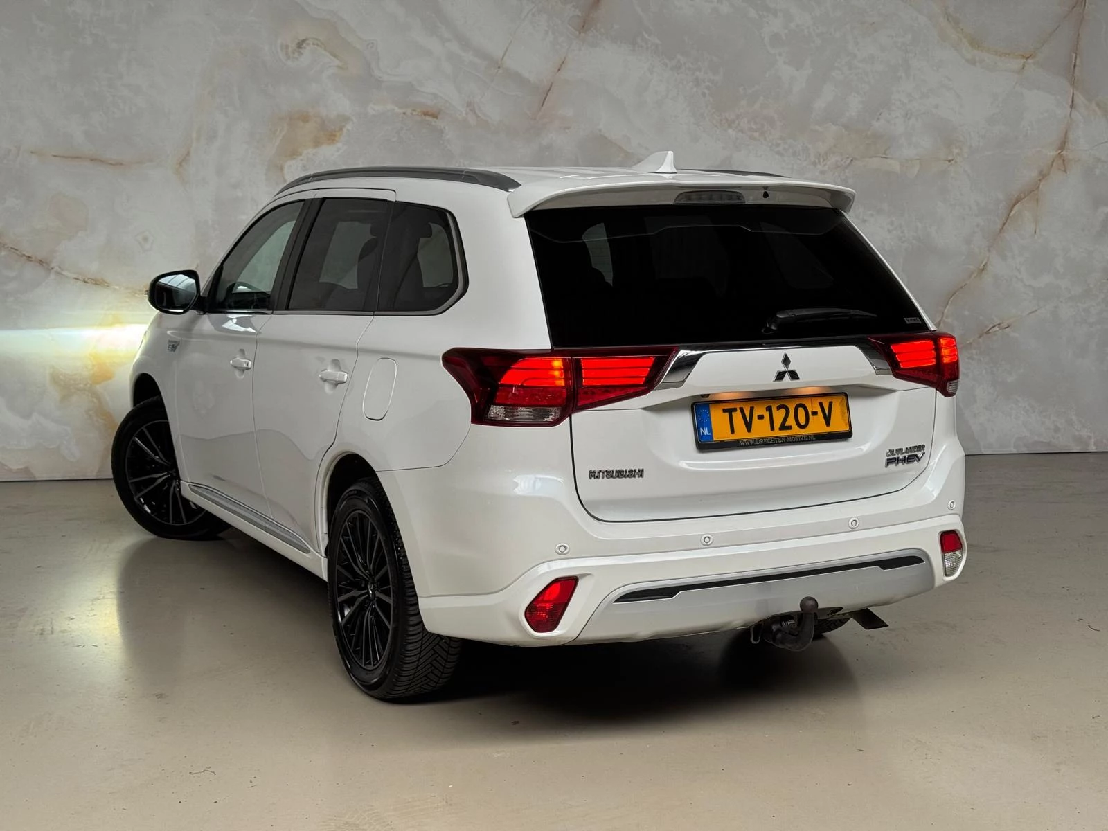 Hoofdafbeelding Mitsubishi Outlander