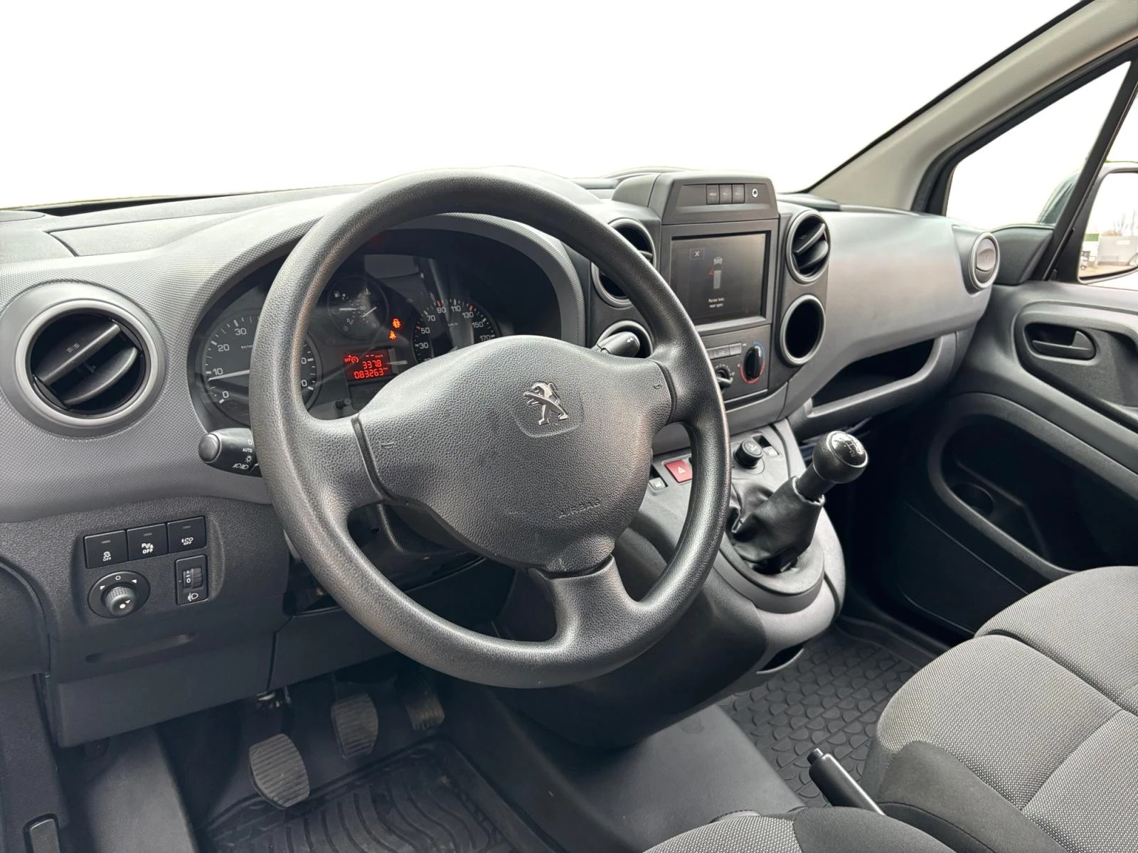 Hoofdafbeelding Peugeot Partner