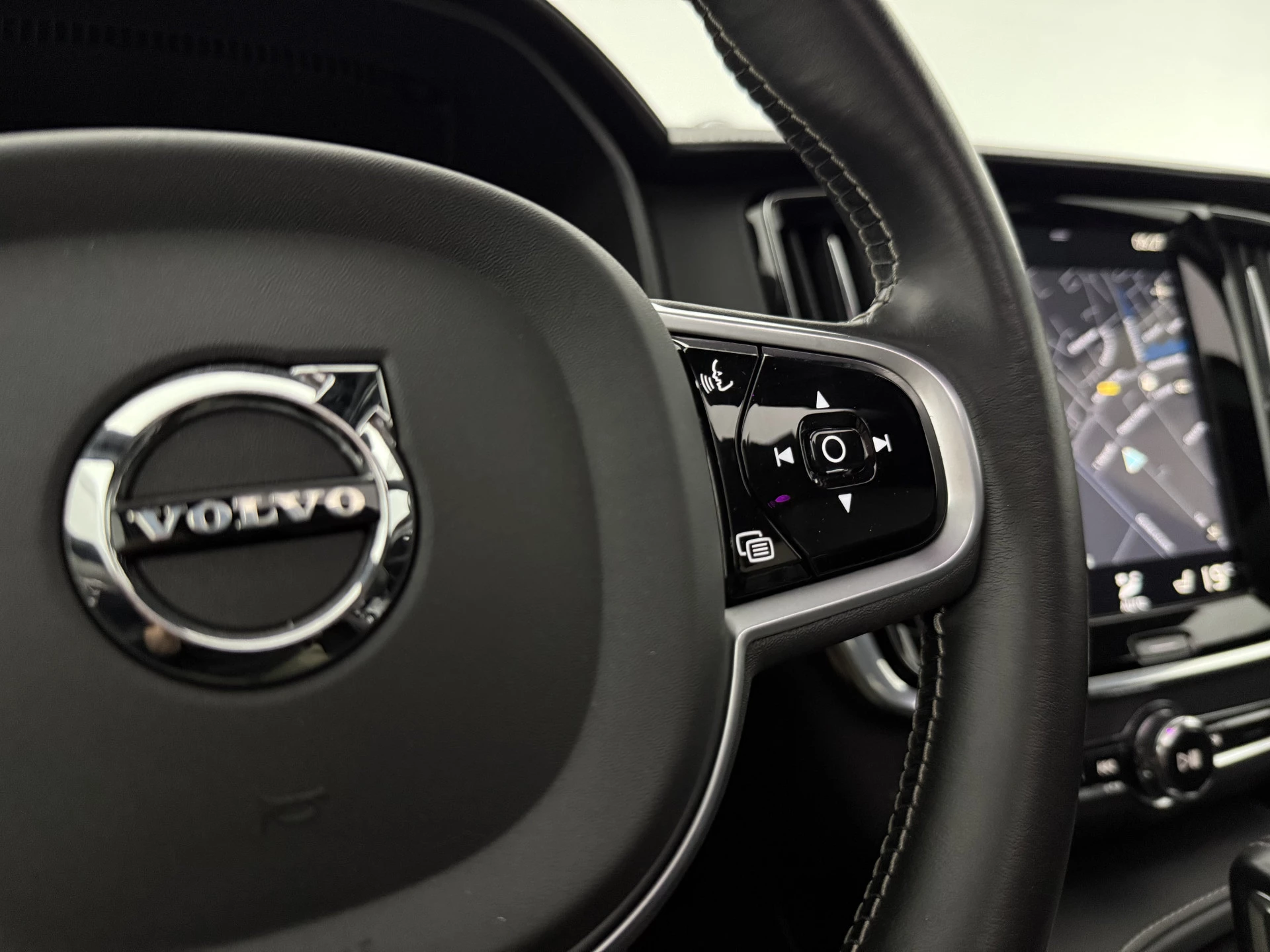 Hoofdafbeelding Volvo V90