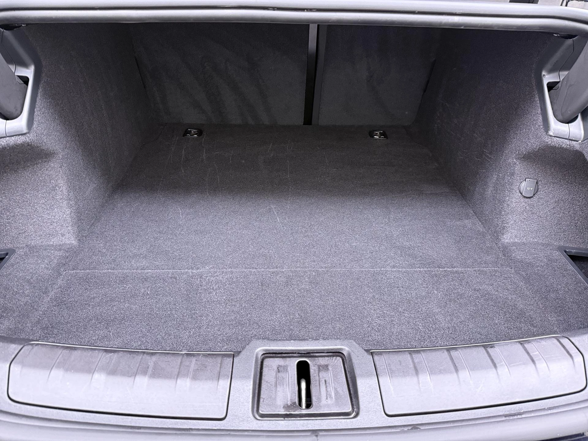 Hoofdafbeelding Porsche Taycan