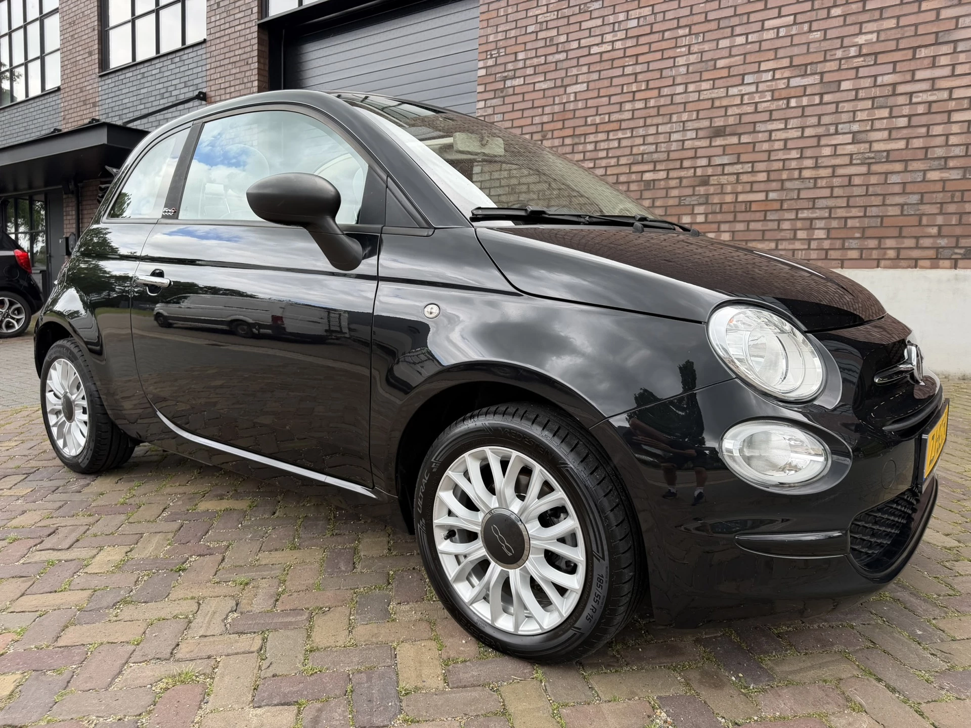 Hoofdafbeelding Fiat 500C
