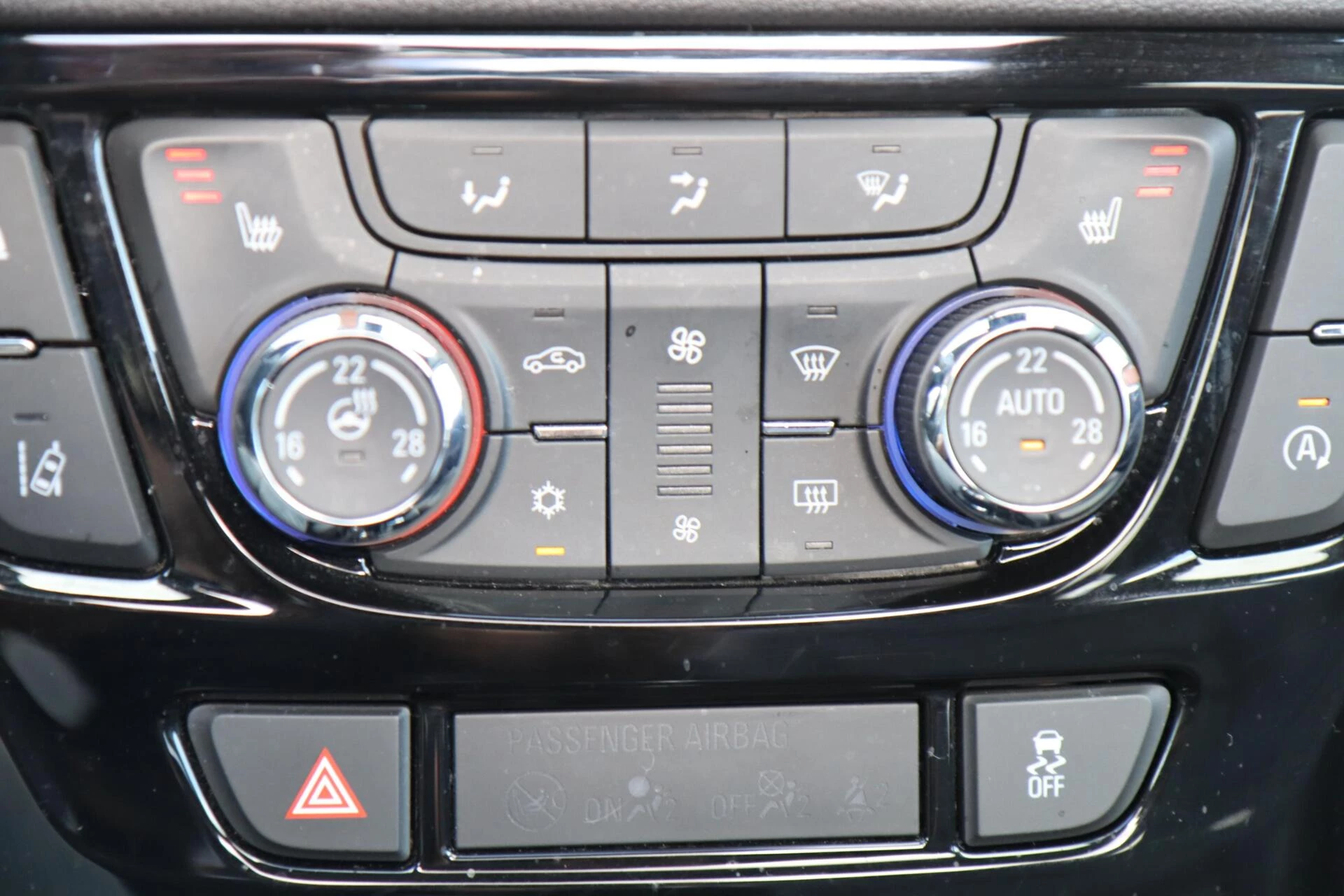 Hoofdafbeelding Opel Mokka X