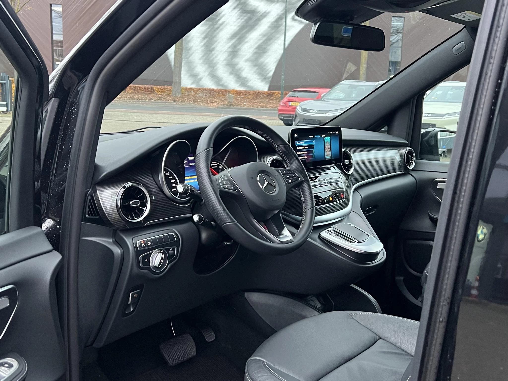 Hoofdafbeelding Mercedes-Benz EQV