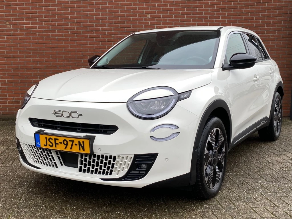 Hoofdafbeelding Fiat 600