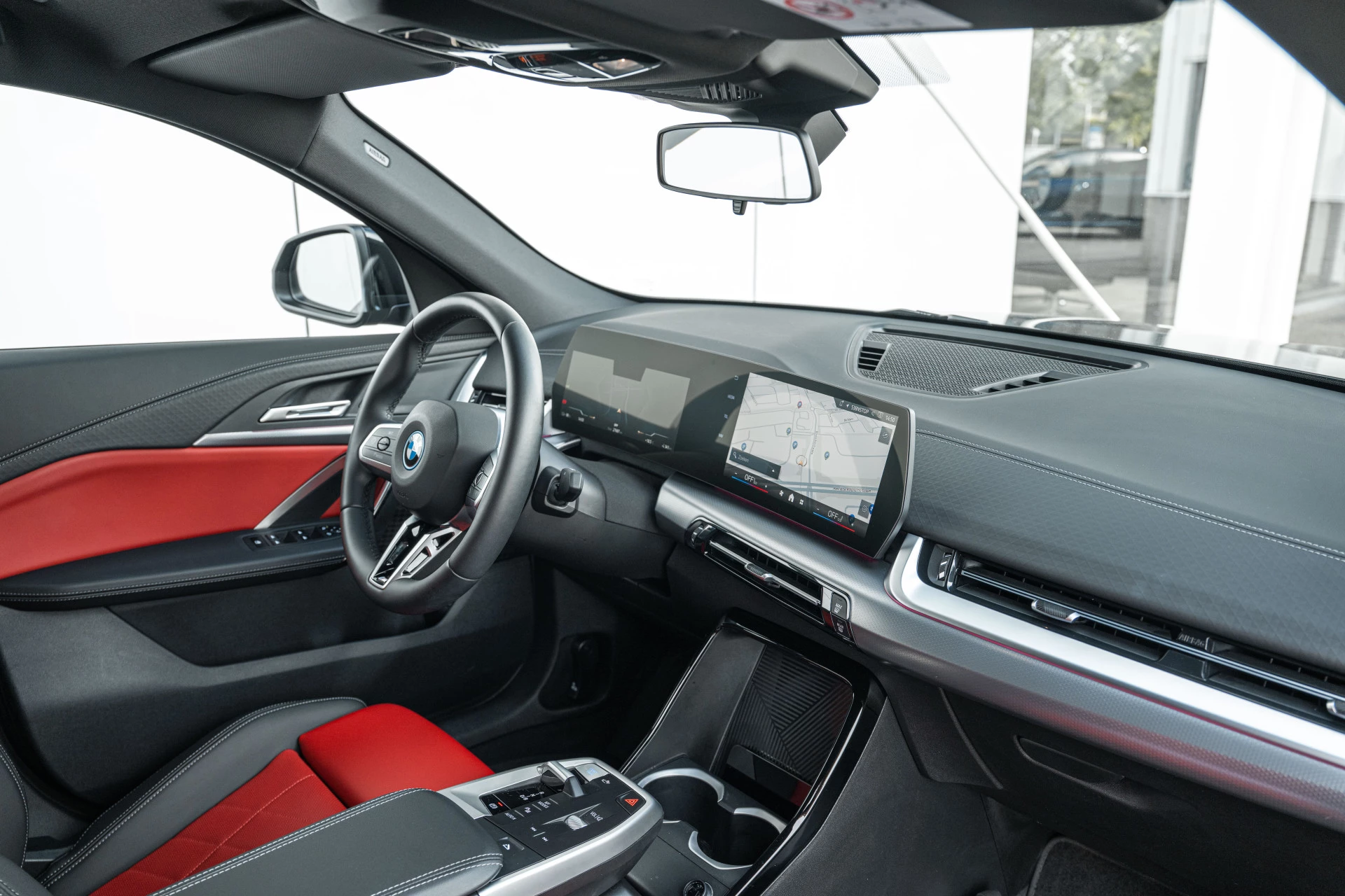 Hoofdafbeelding BMW iX2
