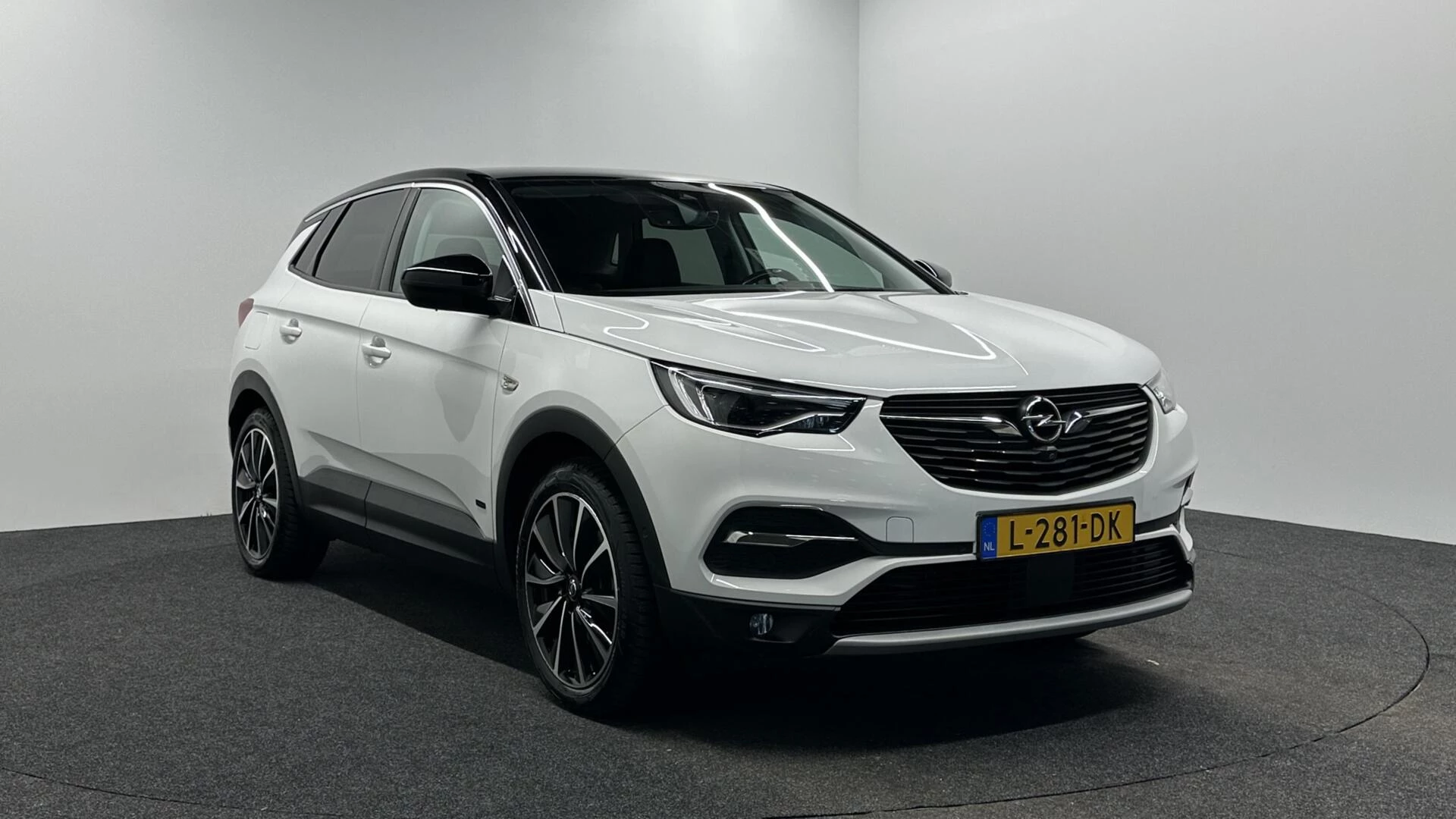 Hoofdafbeelding Opel Grandland X