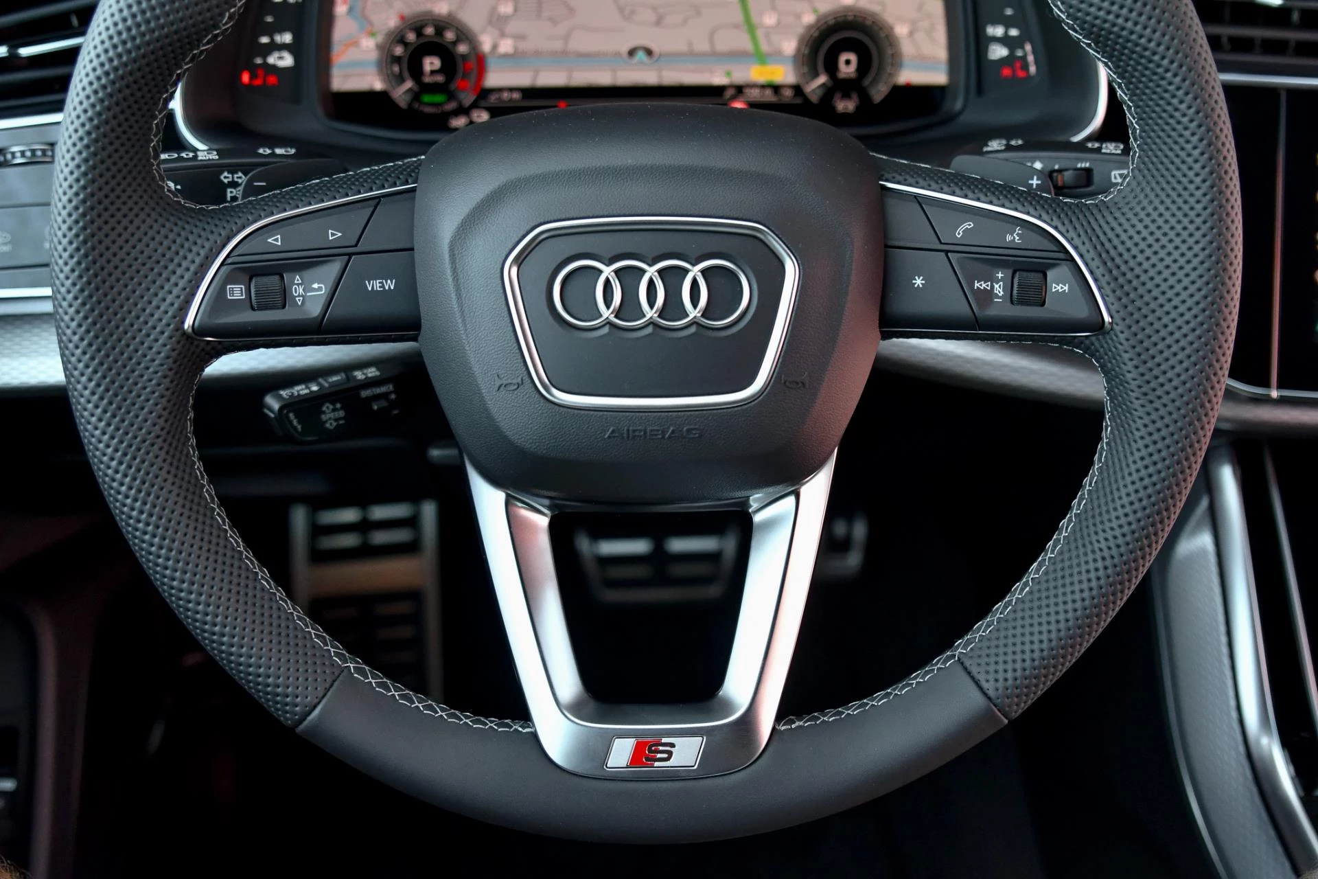 Hoofdafbeelding Audi Q8