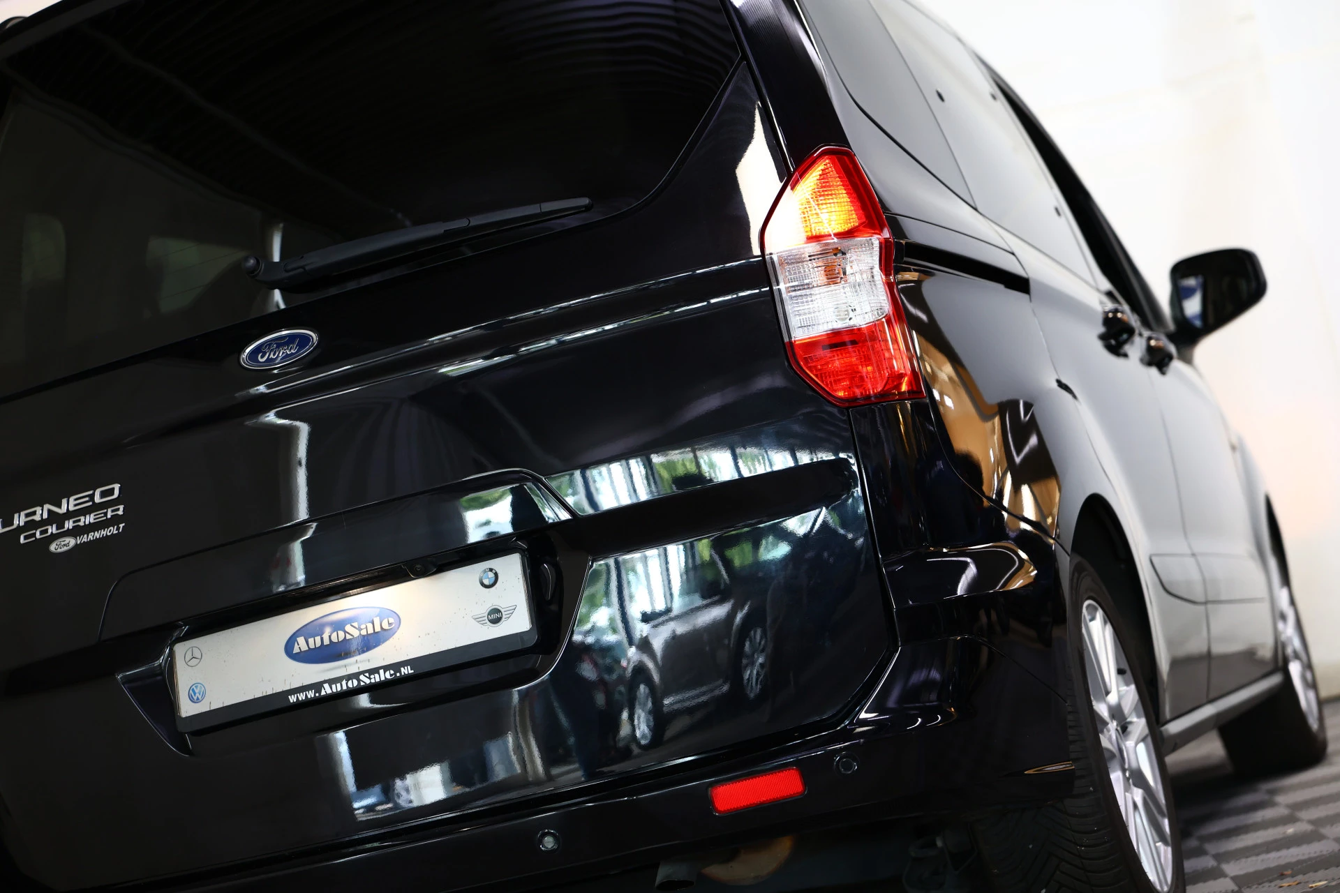 Hoofdafbeelding Ford Tourneo Courier
