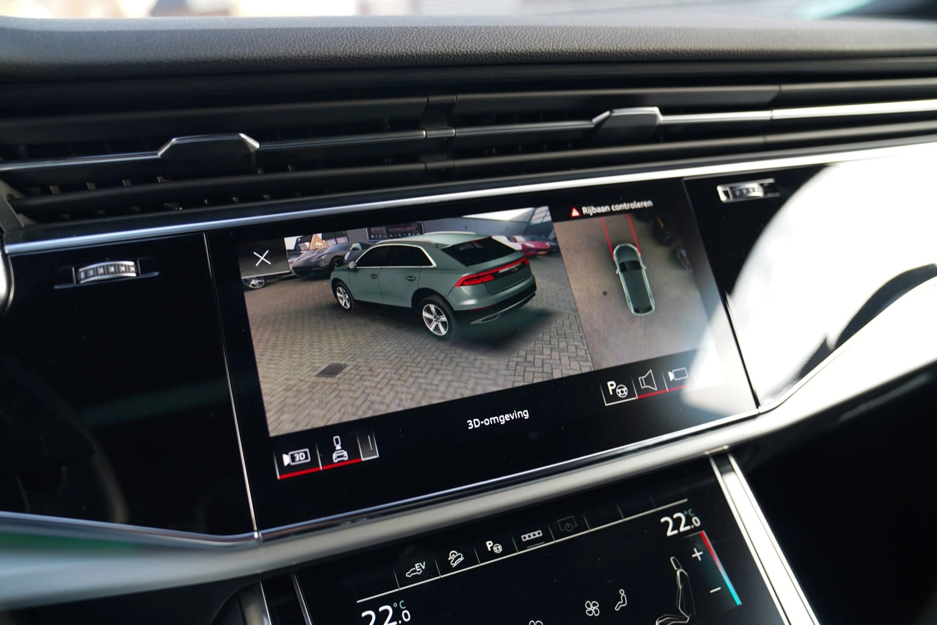 Hoofdafbeelding Audi Q8