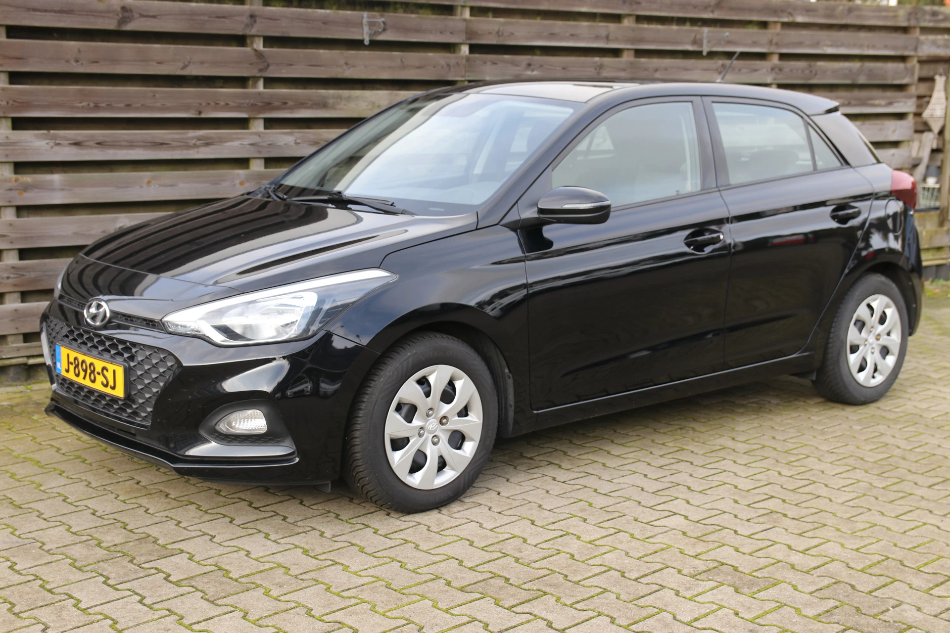Hoofdafbeelding Hyundai i20
